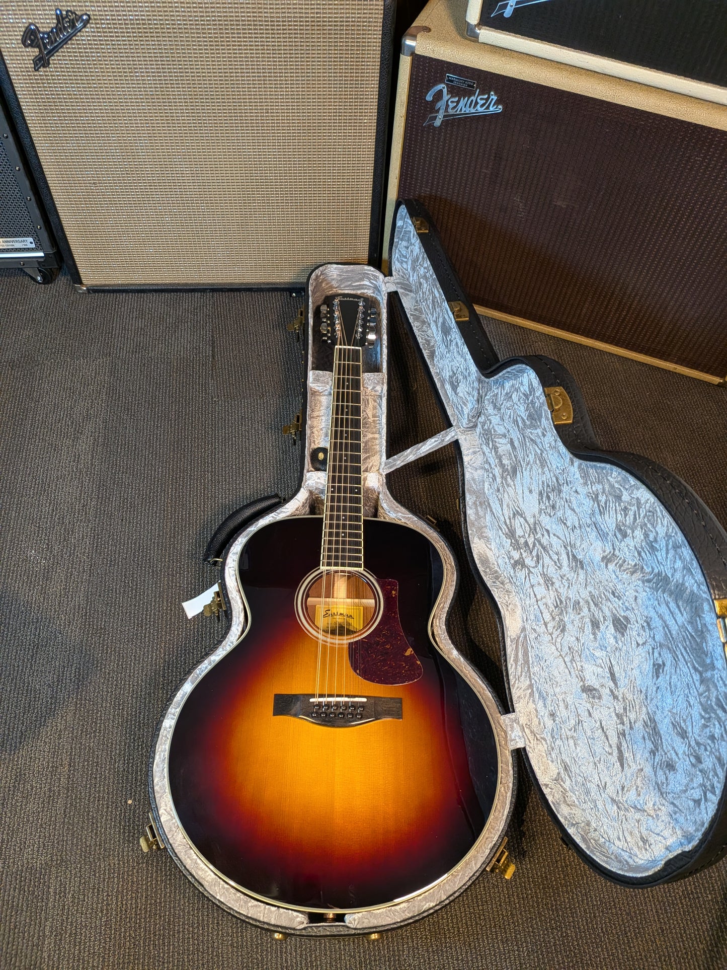 Eastman AC330E 12-String Jumbo Acoustic/Electric Guitar w/Case - Sunburst (Serial #M2524591)