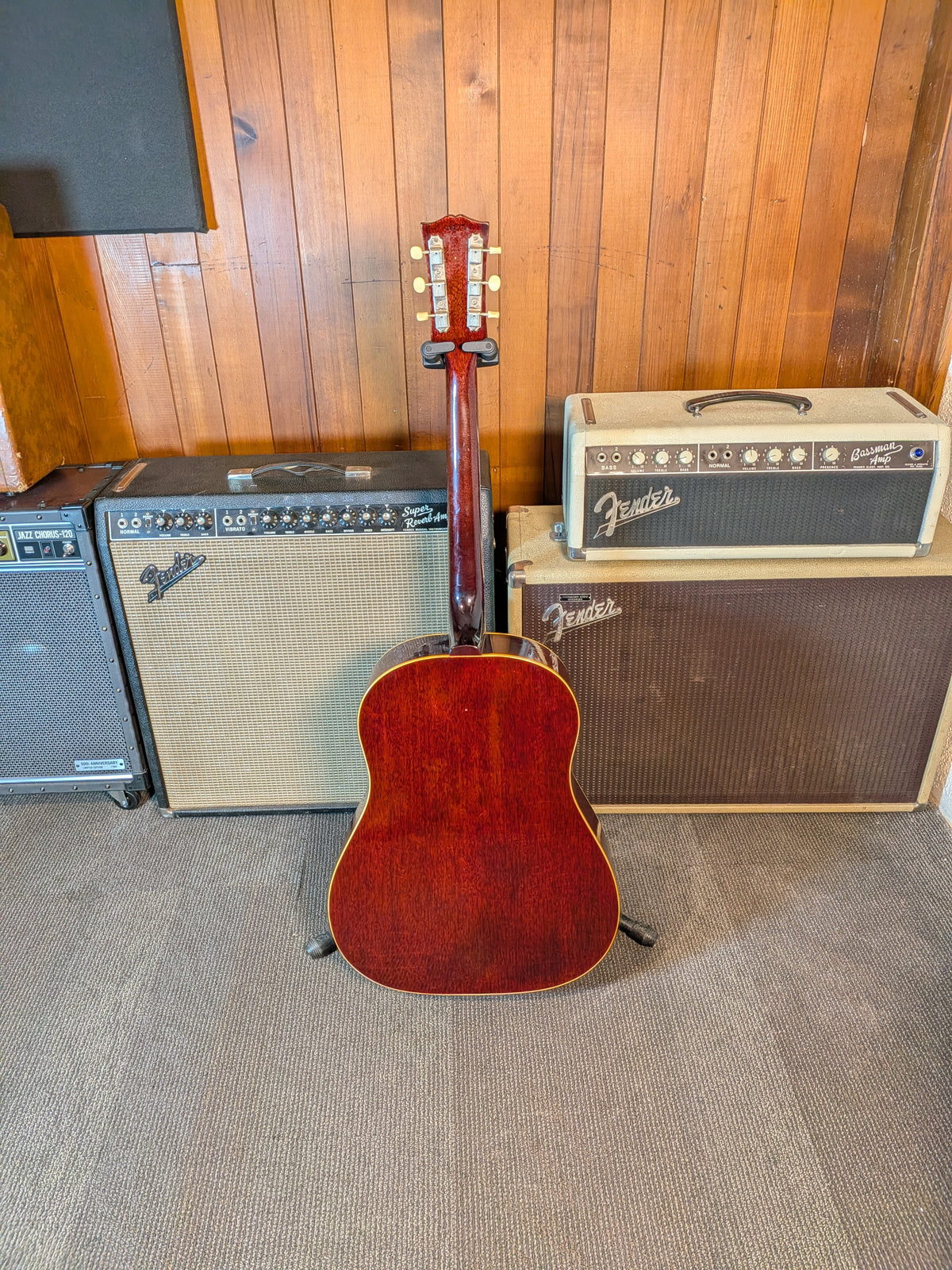 Gibson J-45 Slope Shoulder Dreadnought Acoustic Guitar w/Case - Cherry Sunburst (1967)