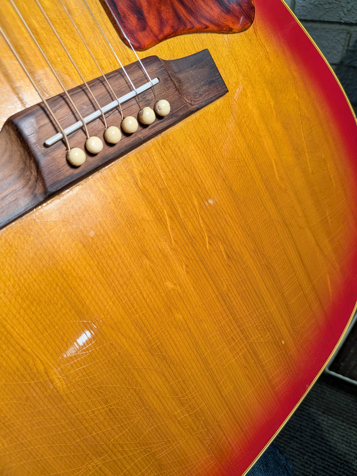 Gibson J-45 Slope Shoulder Dreadnought Acoustic Guitar w/Case - Cherry Sunburst (1967)