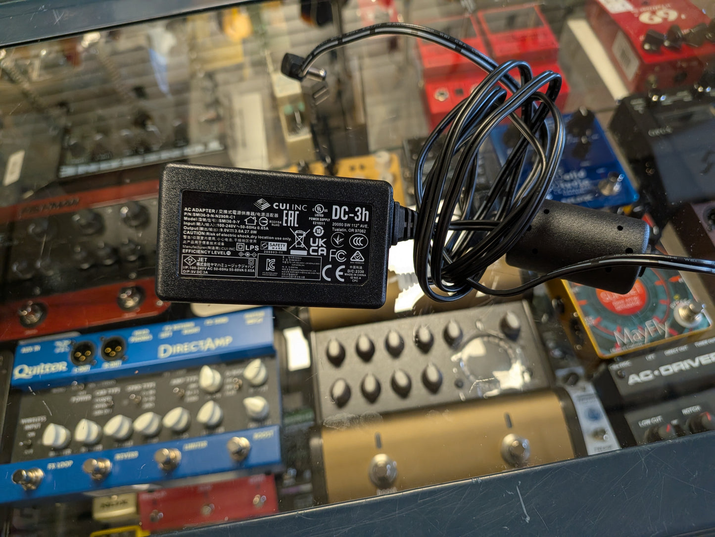 Line 6 HX Effects Multi Effects Unit w/Power Supply (Used)