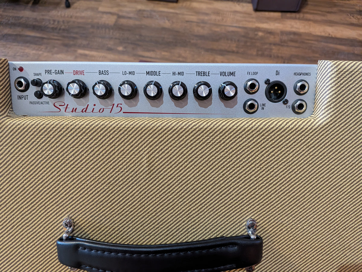 Ashdown Engineering Studio 15 300w 1x15" Bass Combo Amplifier - Tweed (Used)