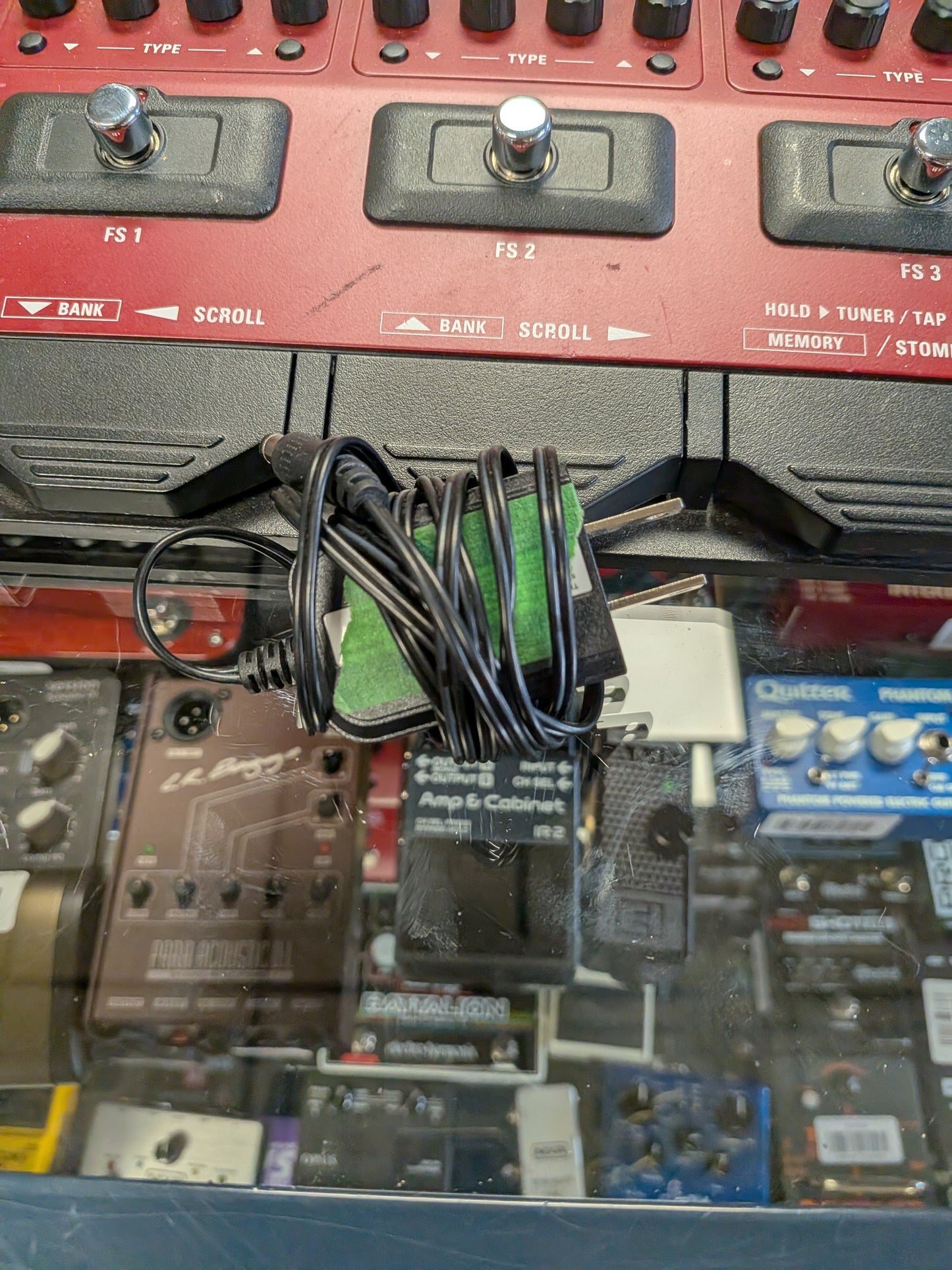 Zoom B3n Bass Multi Effect Pedal (Used)