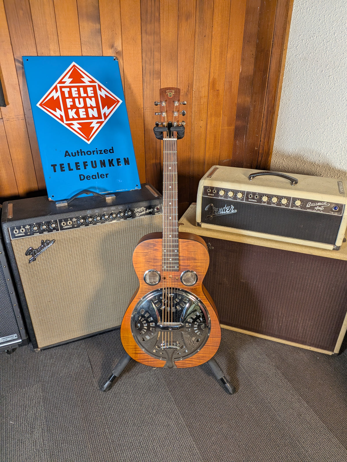 Epiphone Hound Dog Deluxe Acoustic/Electric Round Neck Resonator Guitar - Vintage Brown (2011)