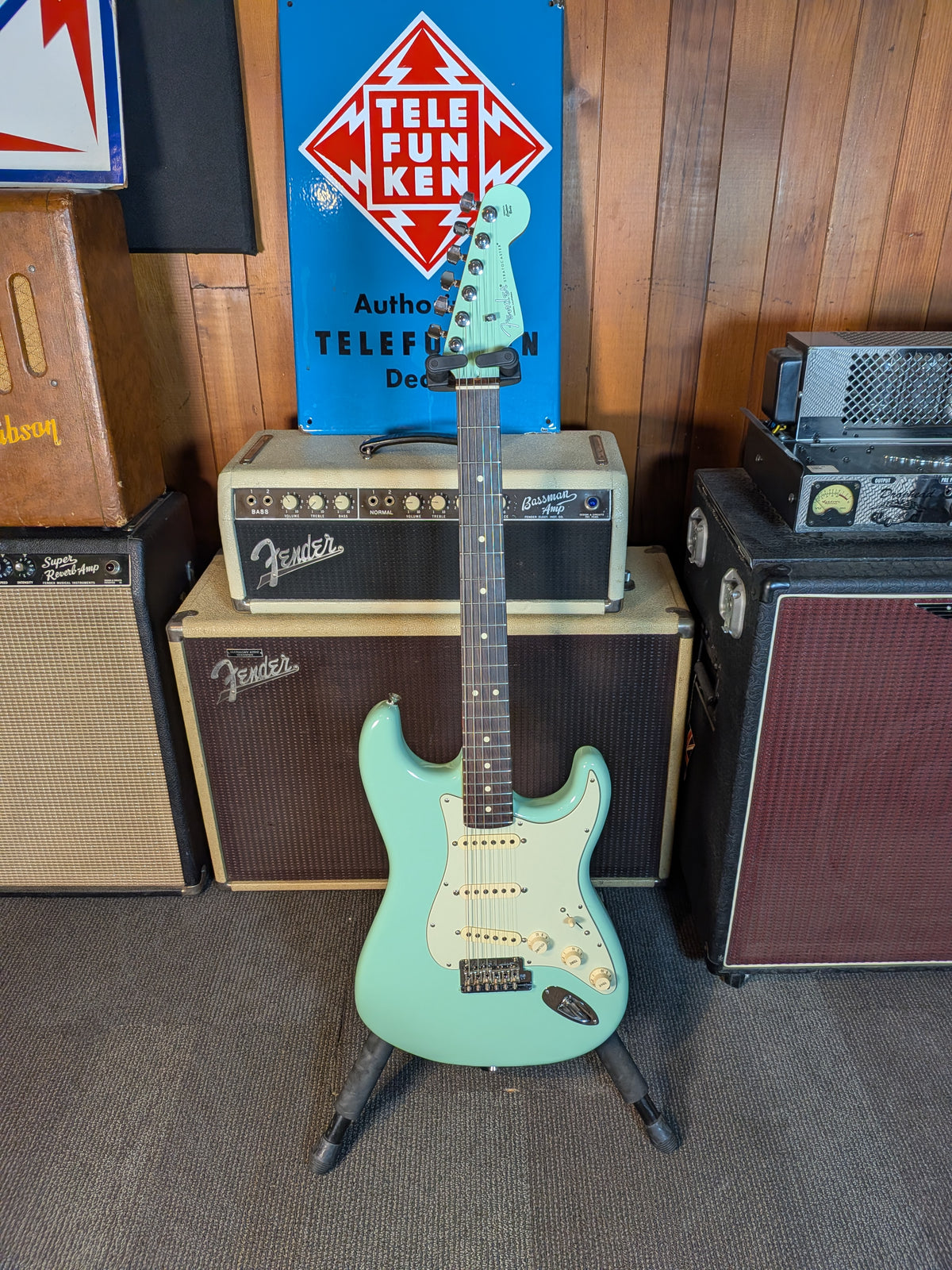 Fender Limited Edition American Professional II Stratocaster w/Case - Surf Green (2024)
