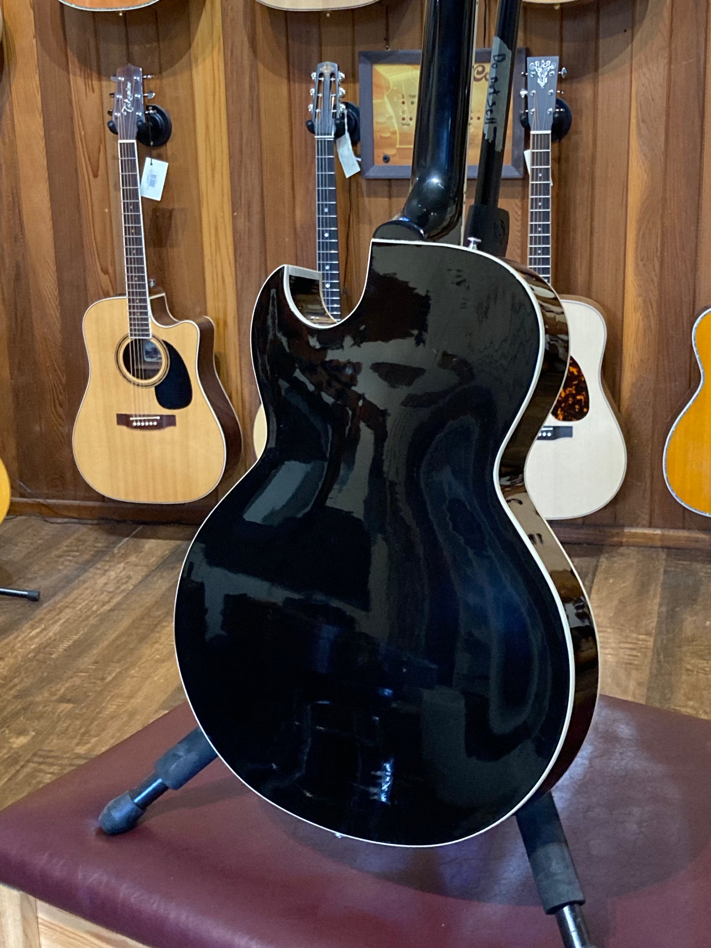 Gibson ES-195 Hollowbody Electric Guitar w/Case & Bigsby (2013)