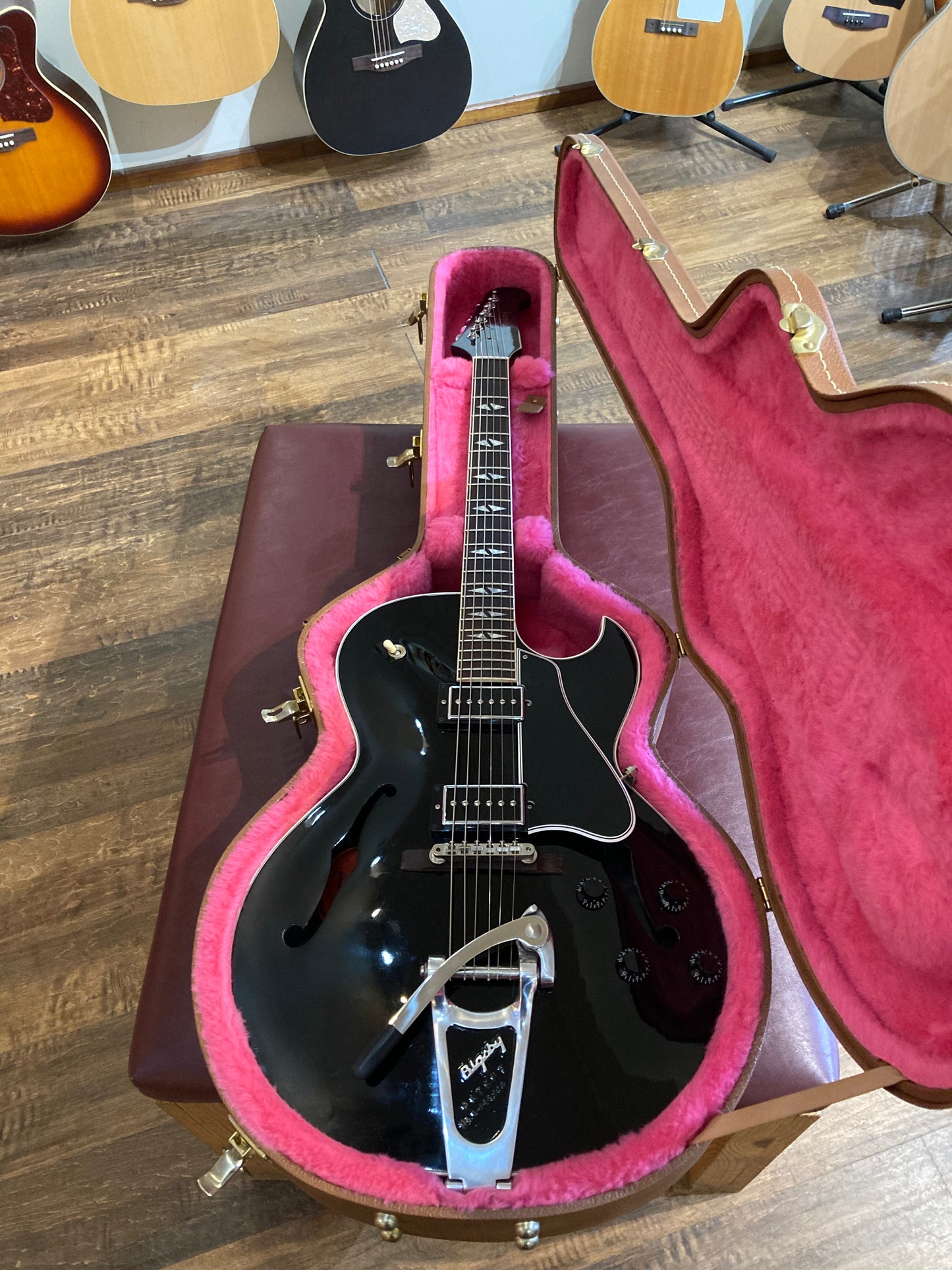 Gibson ES-195 Hollowbody Electric Guitar w/Case & Bigsby (2013)