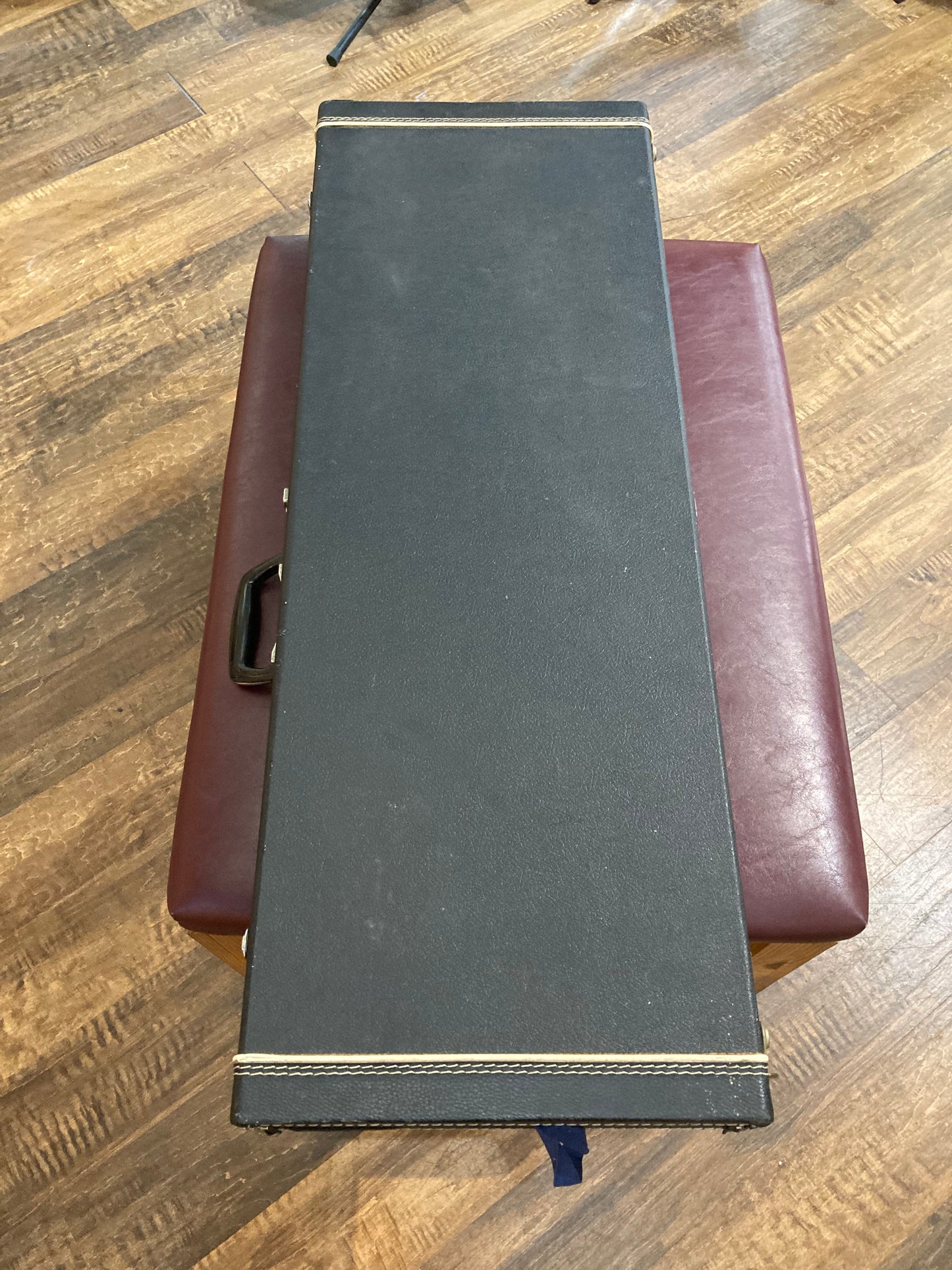 Fender Player Series Left Handed Stratocaster w/Case (2018)