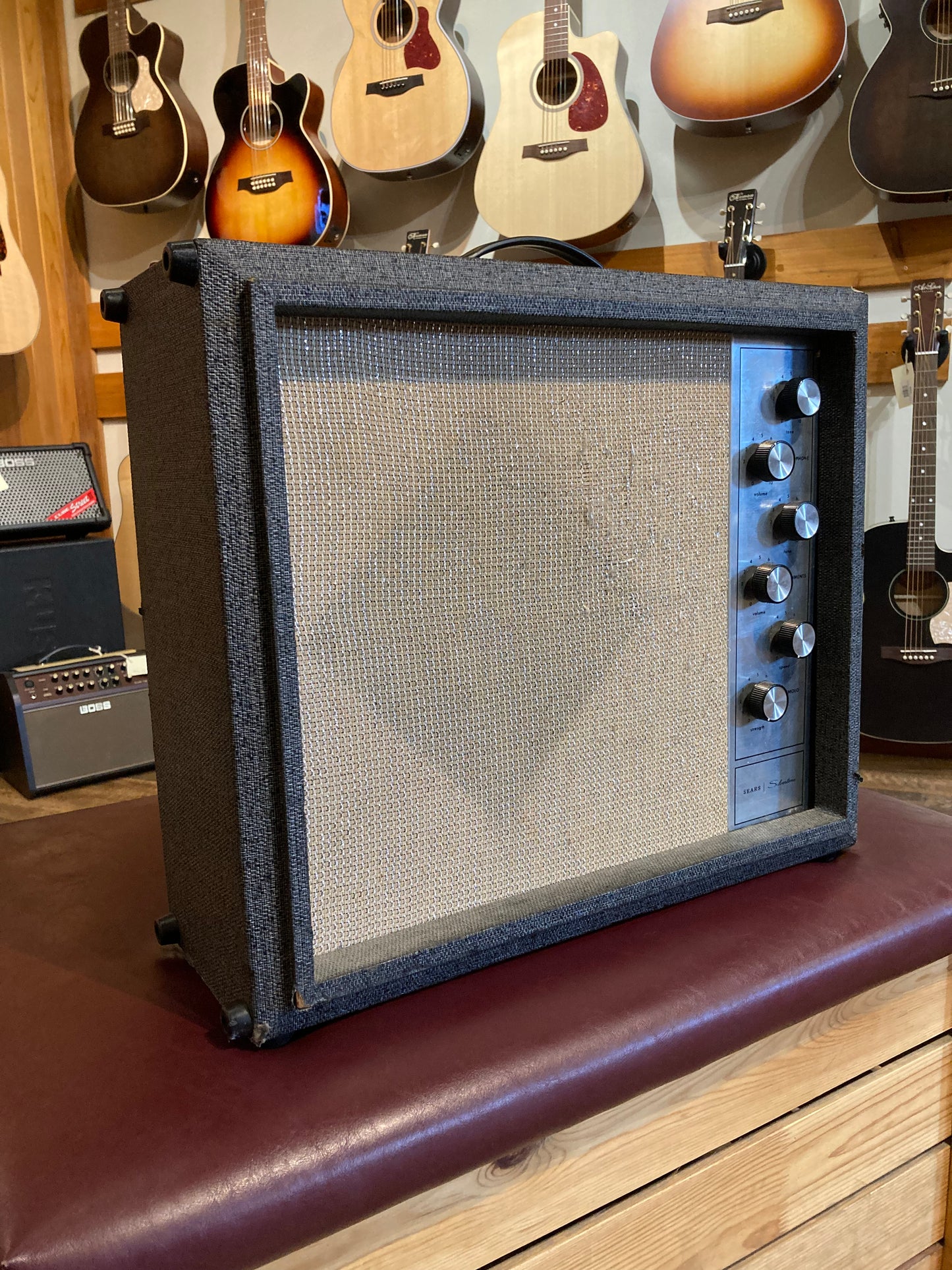 Silvertone Model 1482 (1960's)
