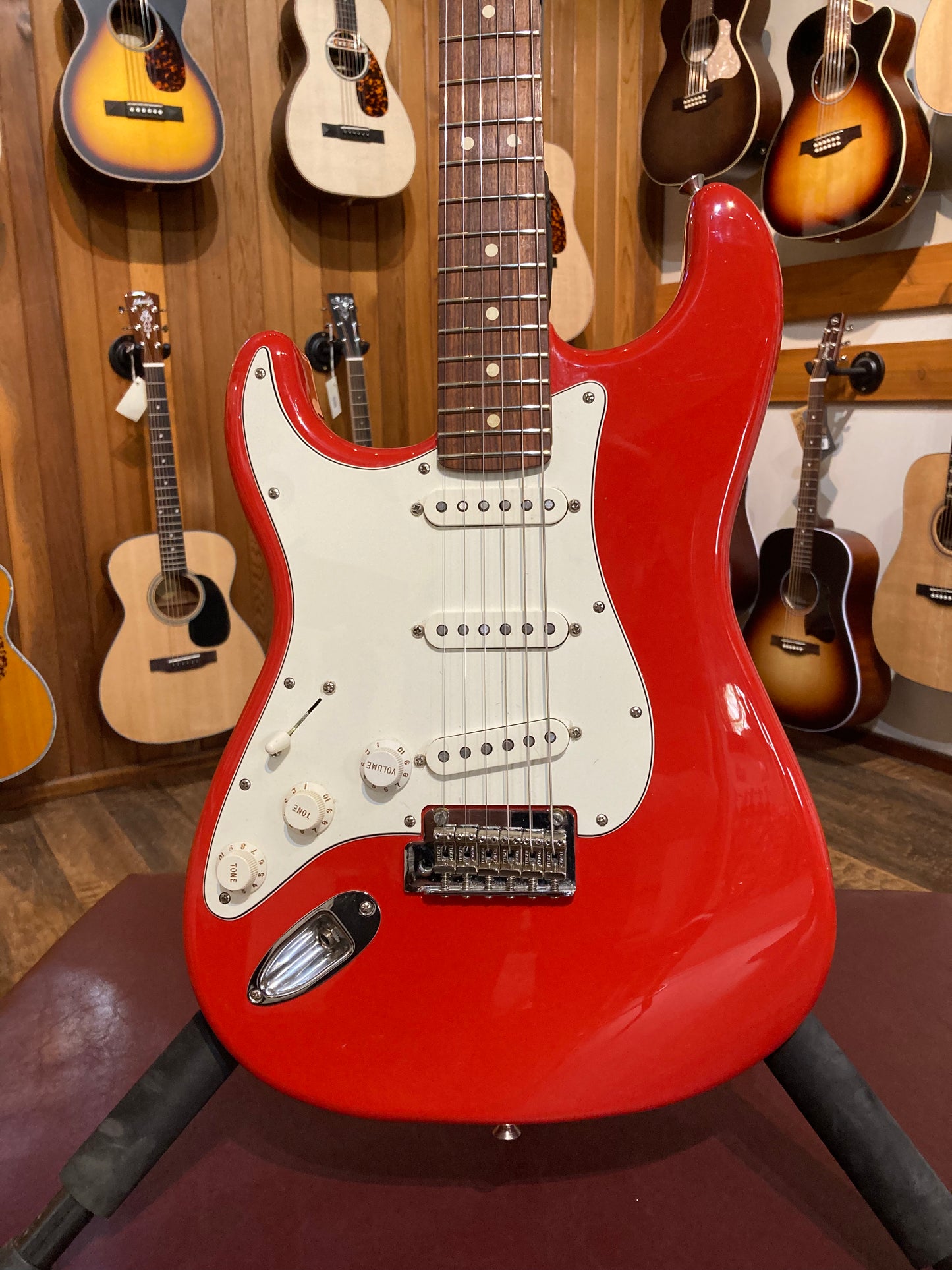 Fender Player Series Left Handed Stratocaster w/Case (2018)