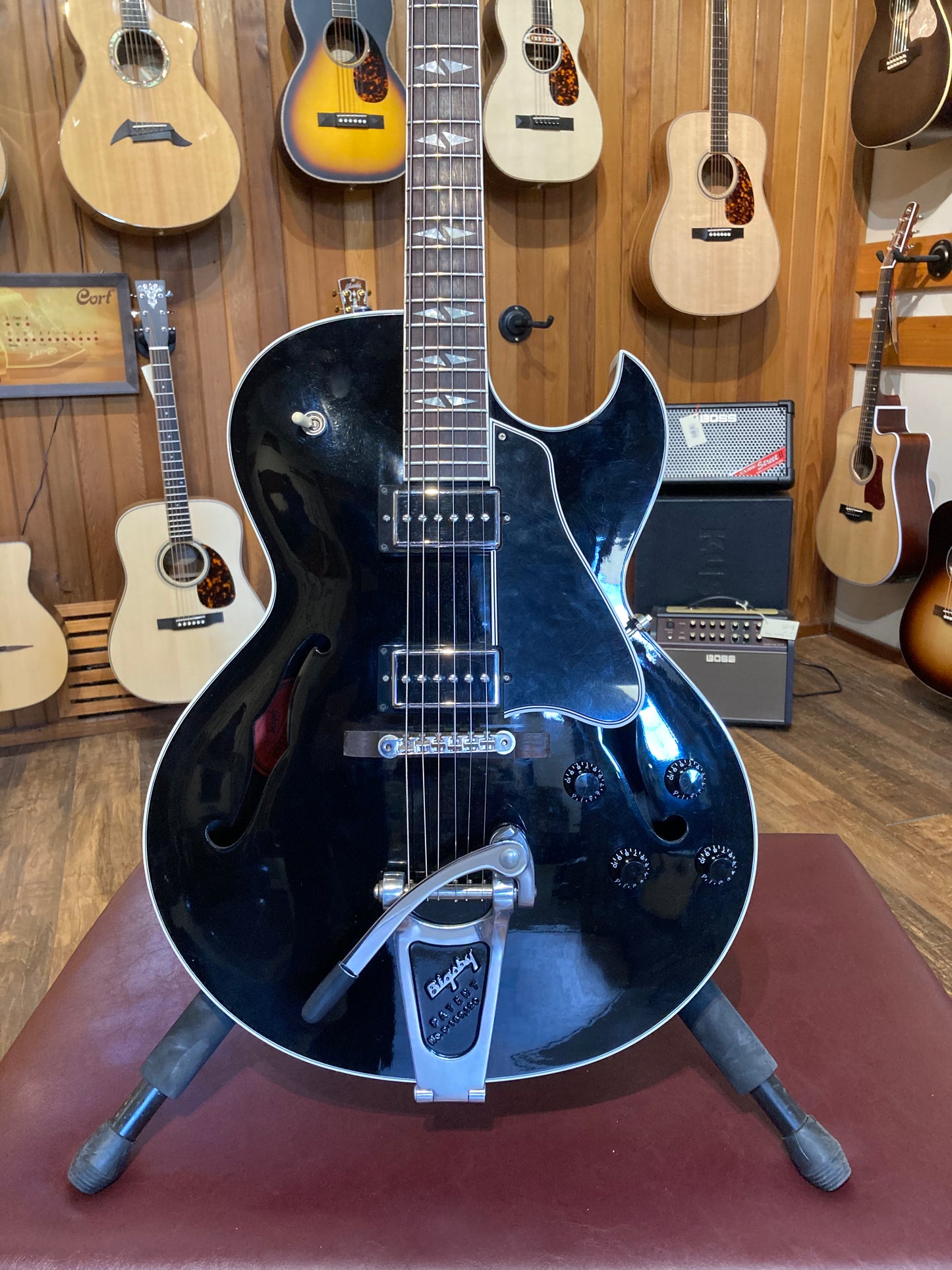 Gibson ES-195 Hollowbody Electric Guitar w/Case & Bigsby (2013)