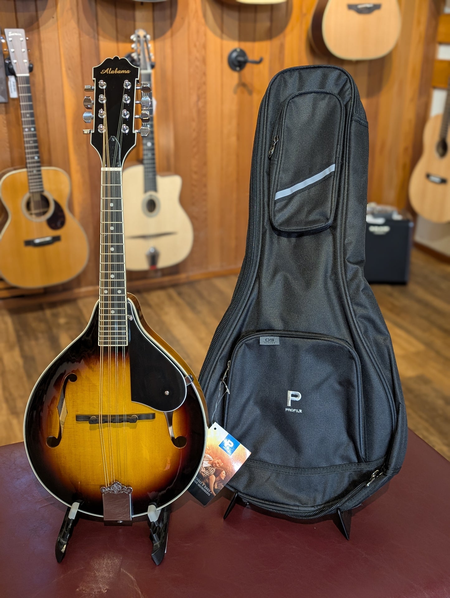 Alabama ALM32S A-Style Mandolin Bundle
