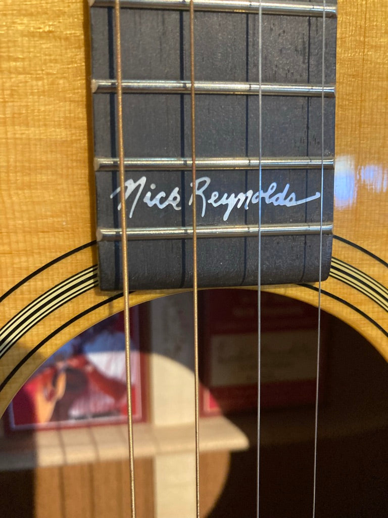 Martin 0-18T Nick Reynolds Tenor Guitar #33 (2011)