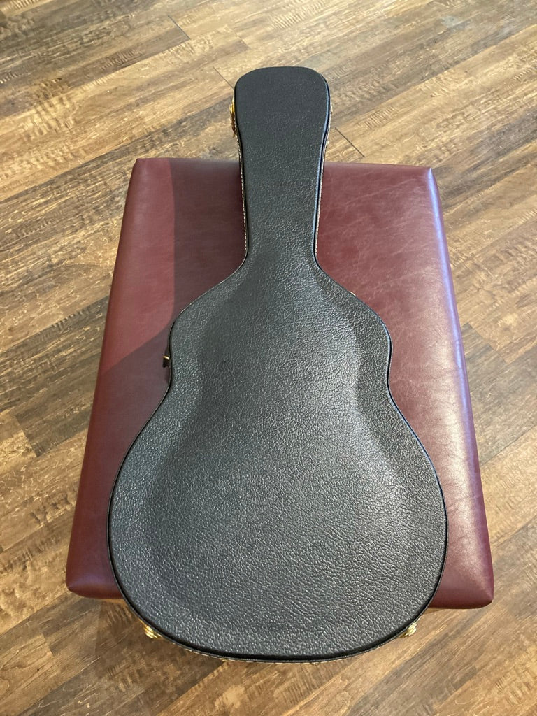 Martin 0-18T Nick Reynolds Tenor Guitar #33 (2011)