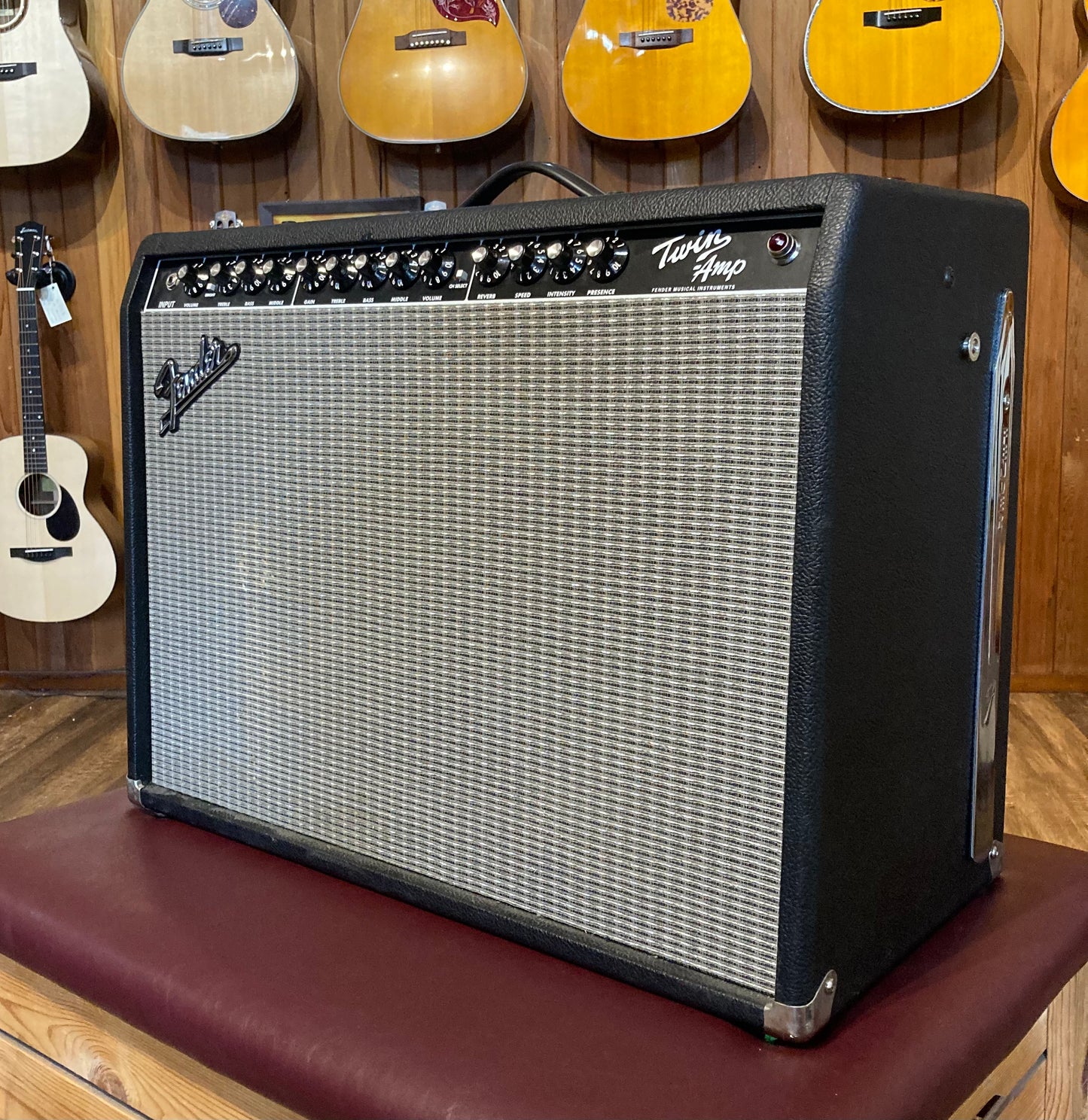 Fender Twin Amp w/Cover (2004)