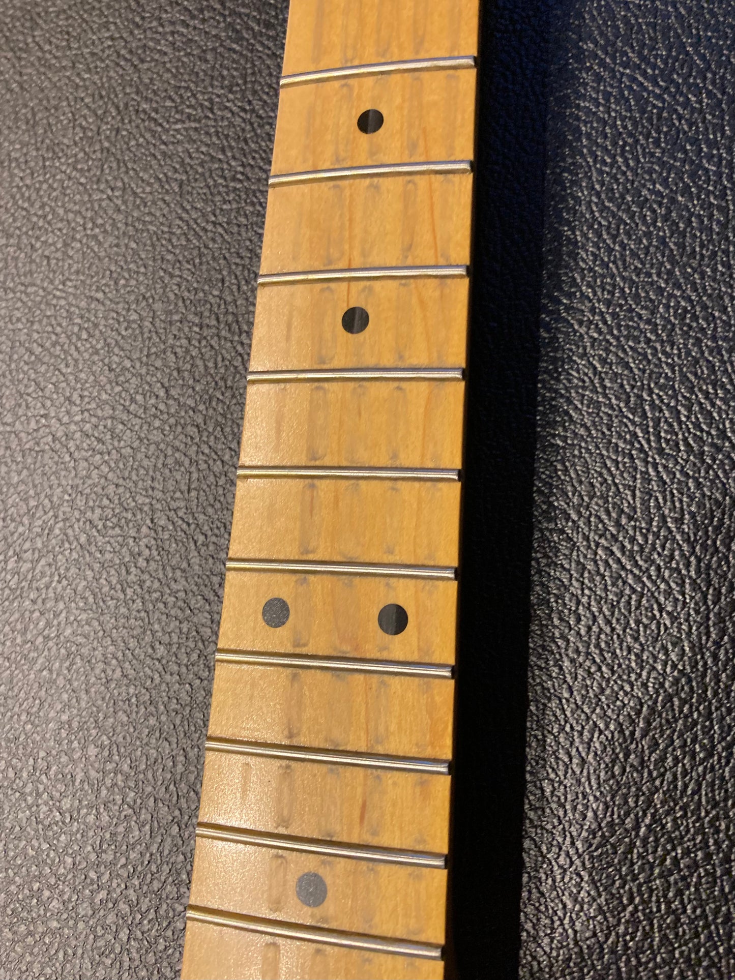 Musikraft S-Style Neck w/Kluson tuners (MJT aged)