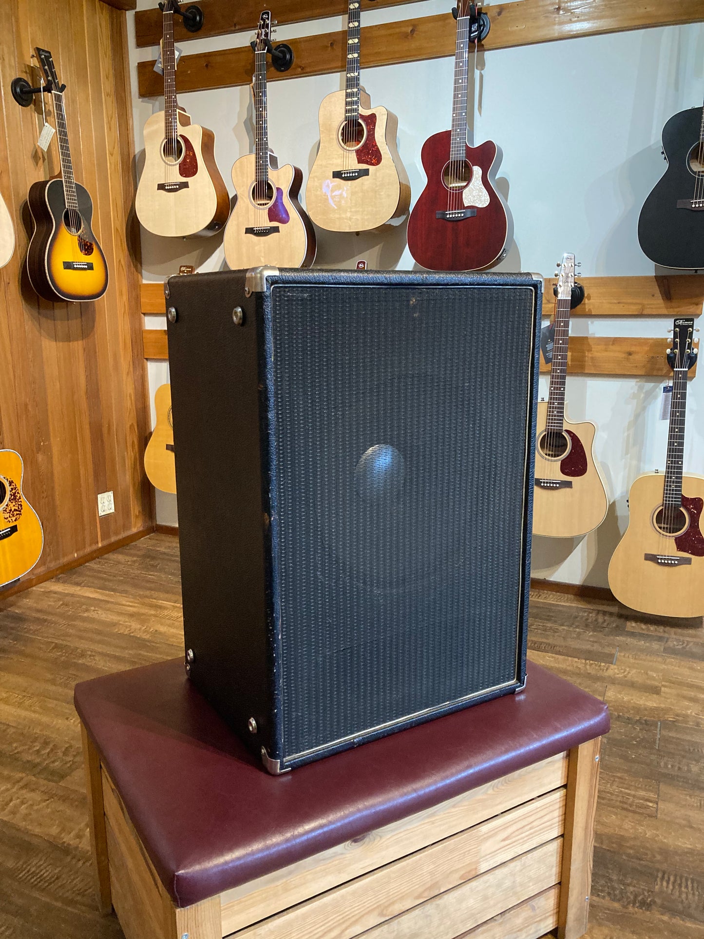 Vintage 15" Speaker Cab w/JBL D140F (1960's)