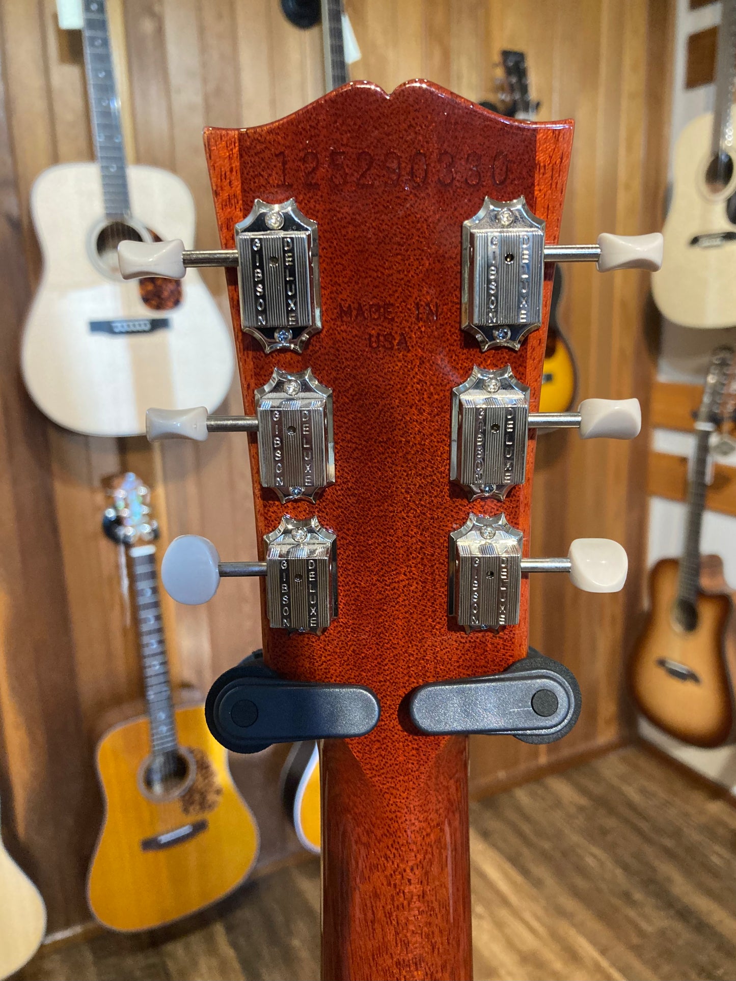 Gibson SG JR (2019)