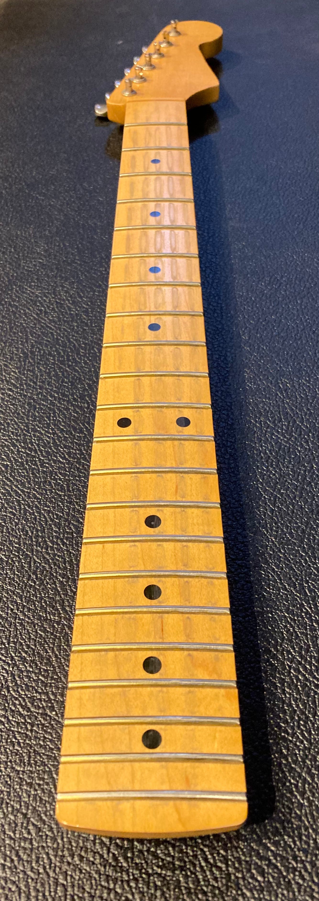 Musikraft S-Style Neck w/Kluson tuners (MJT aged)