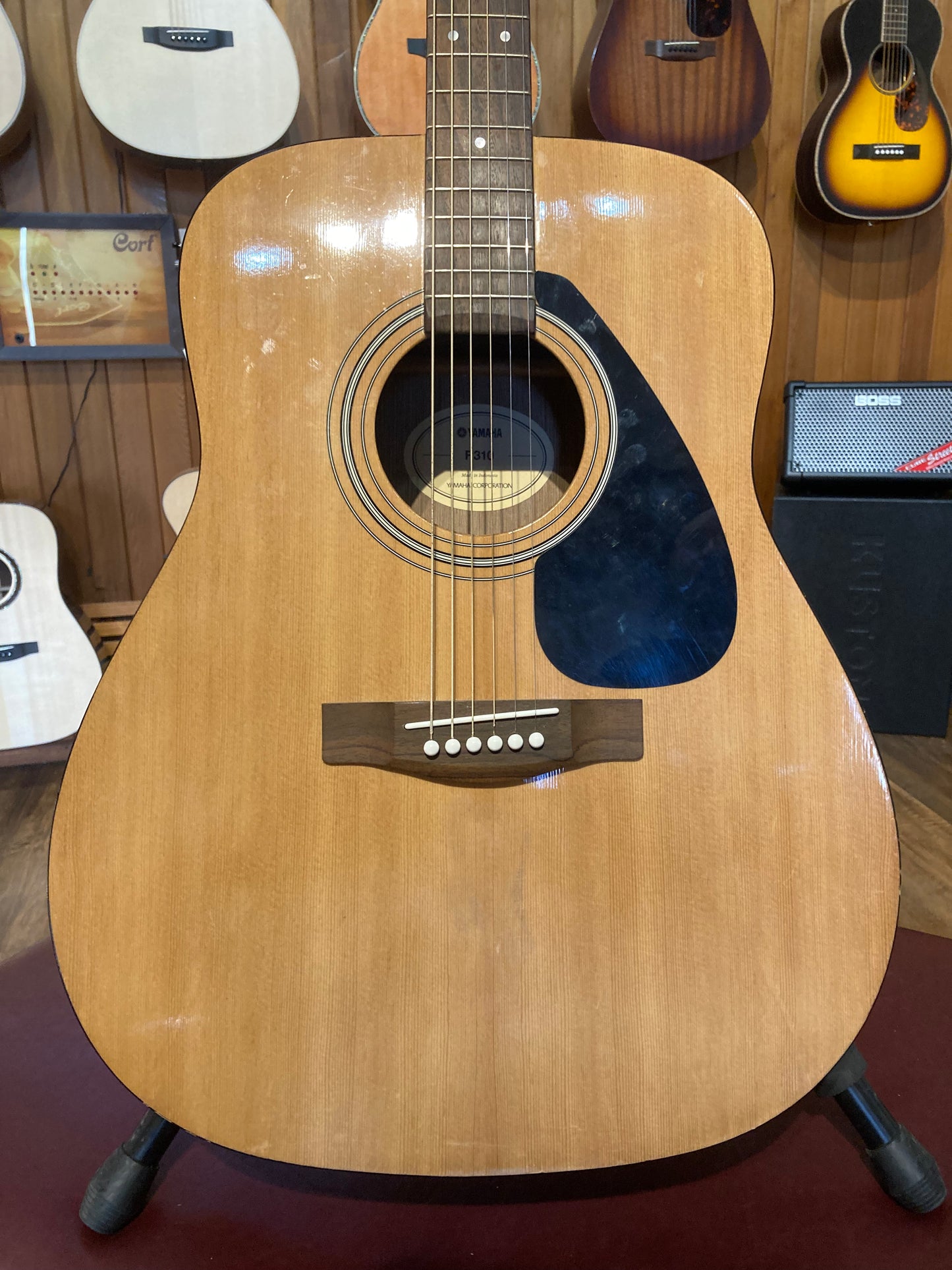 Yamaha F310 (Used)