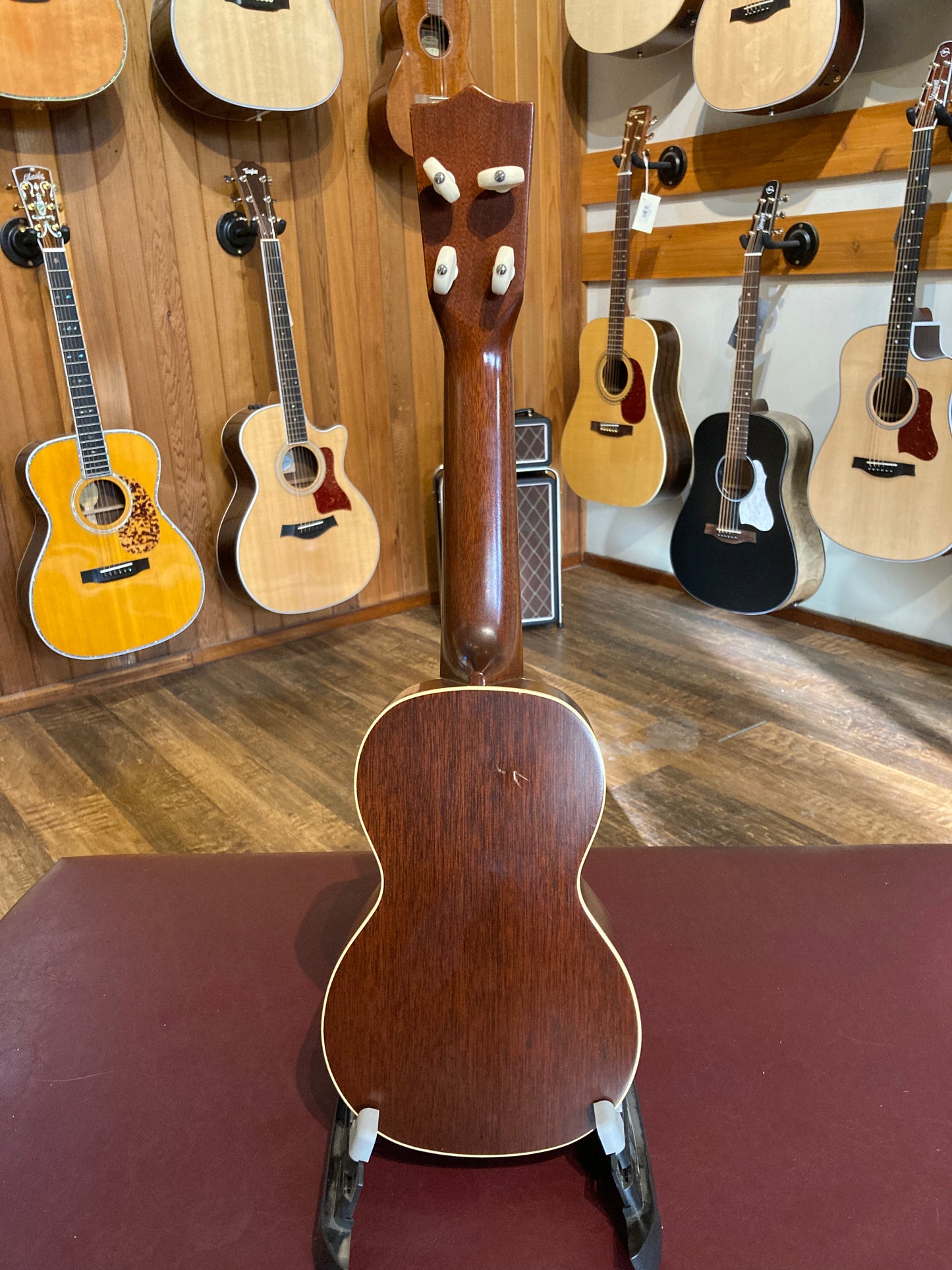 Martin Style 2 Soprano Ukulele (1963)