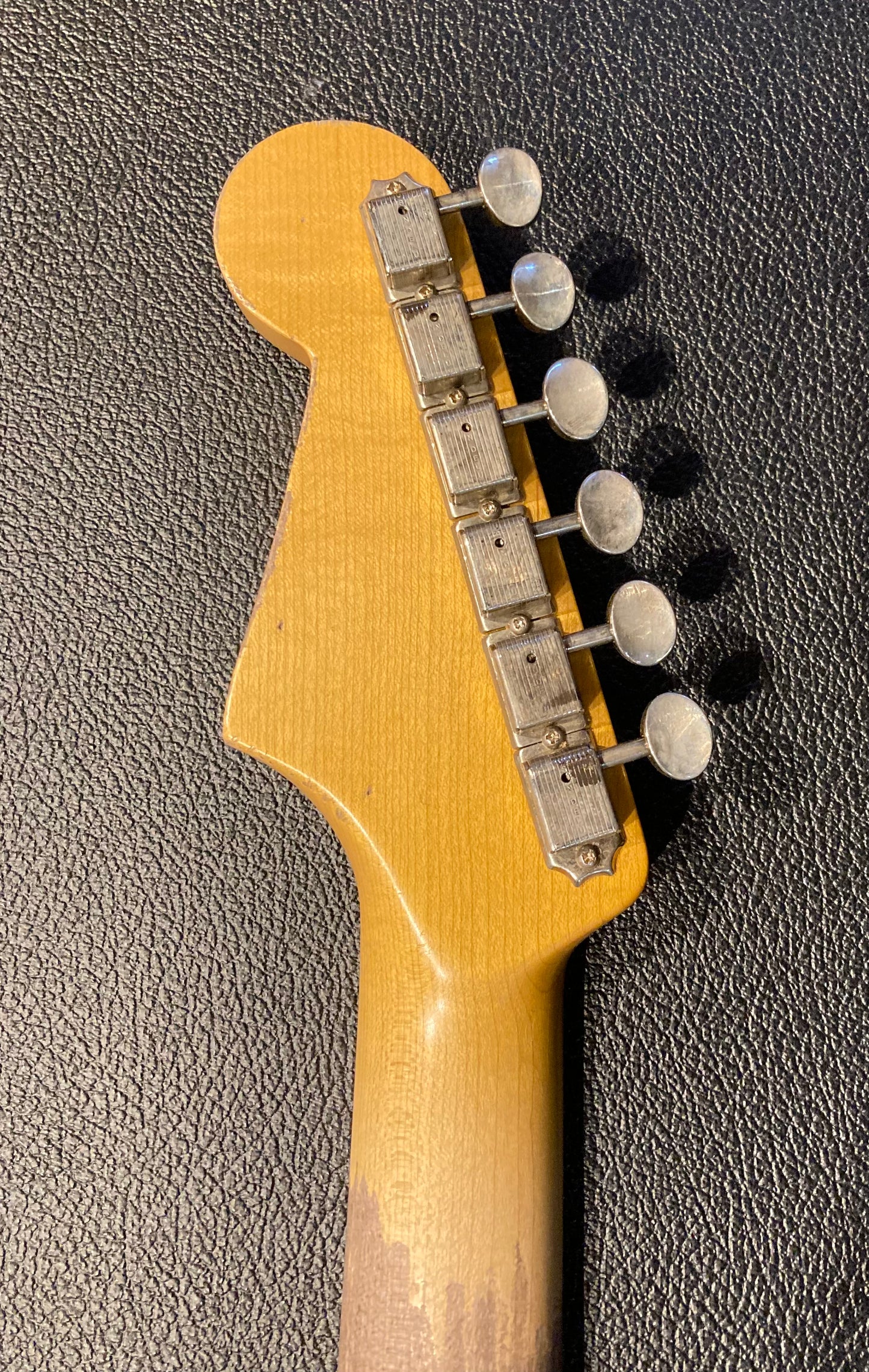 Musikraft S-Style Neck w/Kluson tuners (MJT aged)