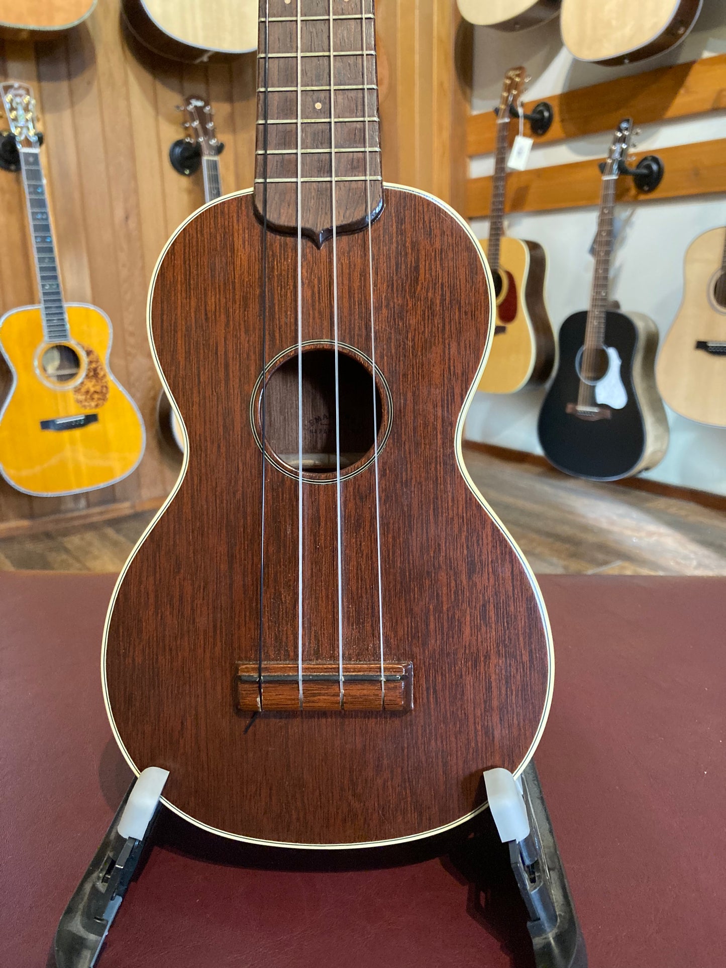 Martin Style 2 Soprano Ukulele (1963)