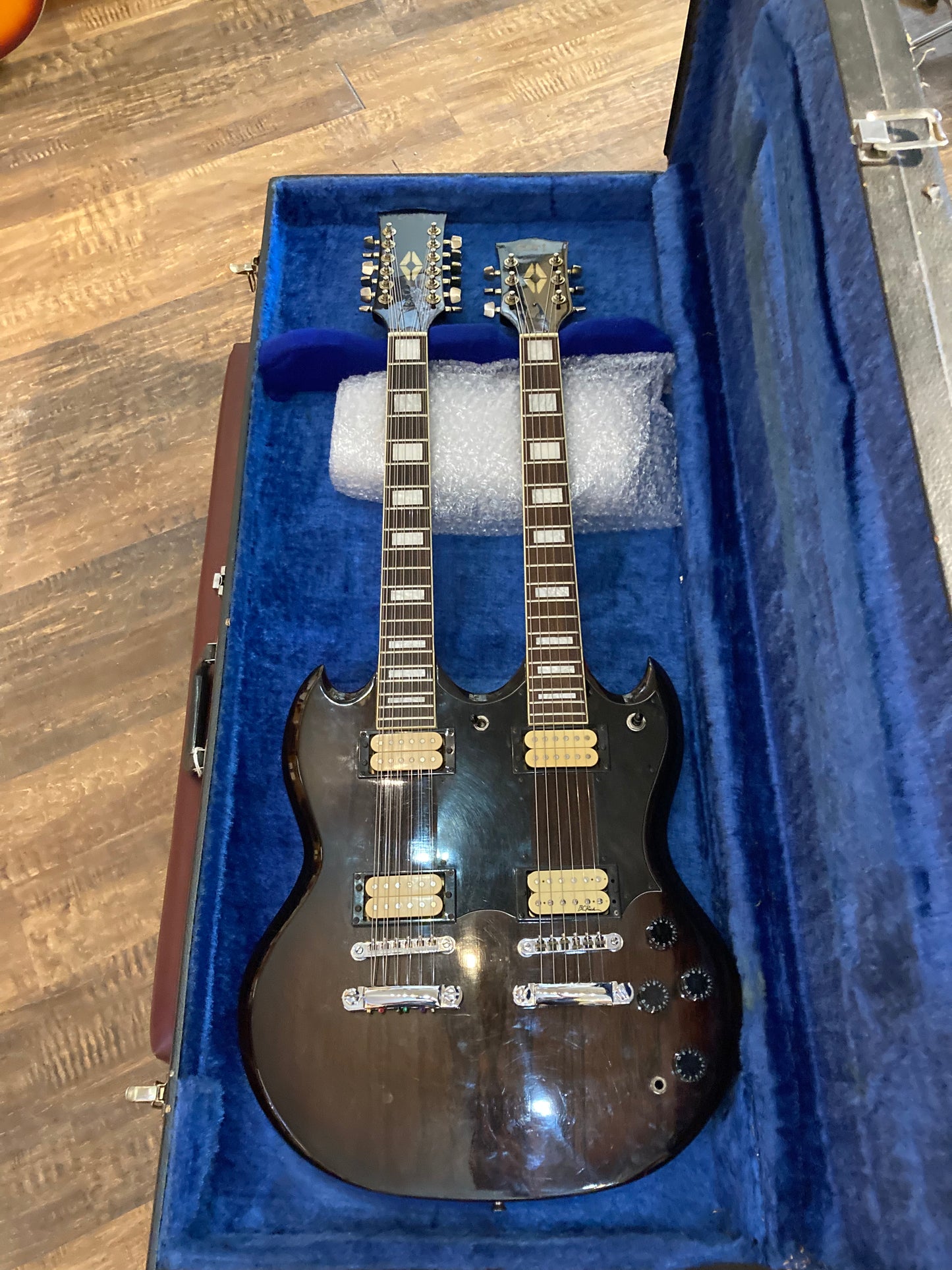 Cort Double Neck Electric w/Case (Used)