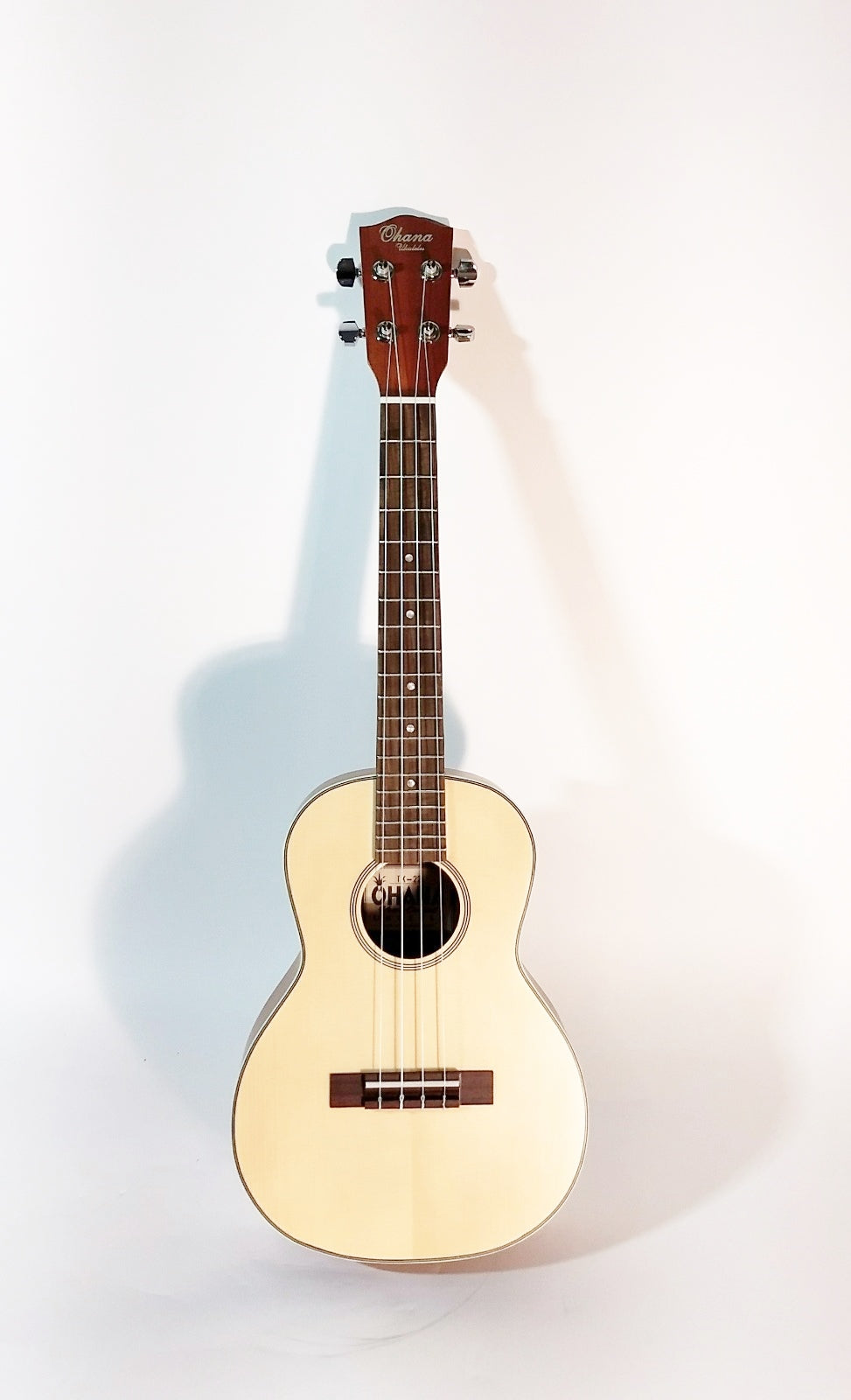 Ohana CKS-22E Concert w/Pickup