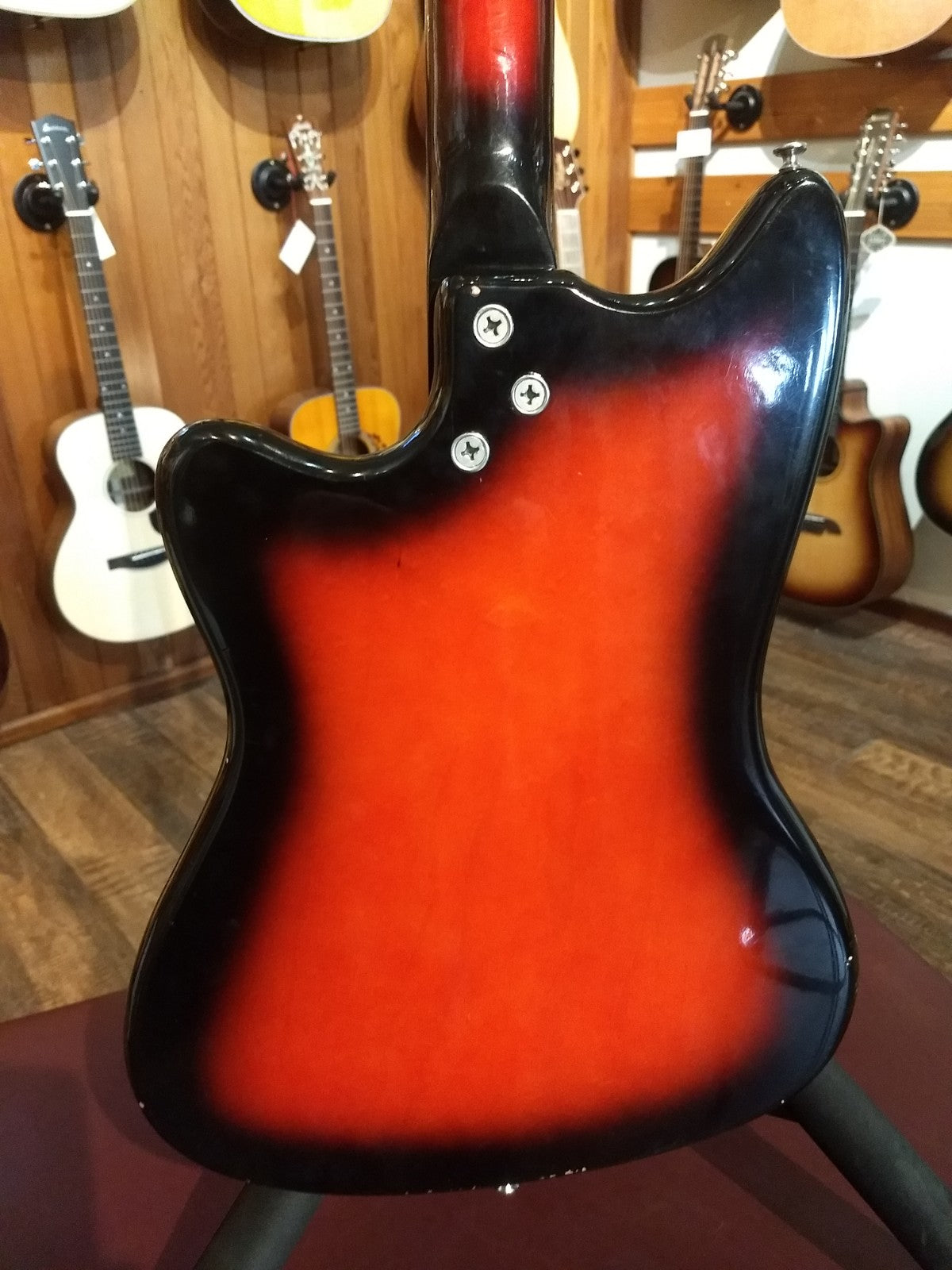 Harmony H17 Silhouette/Bobkat (60's)