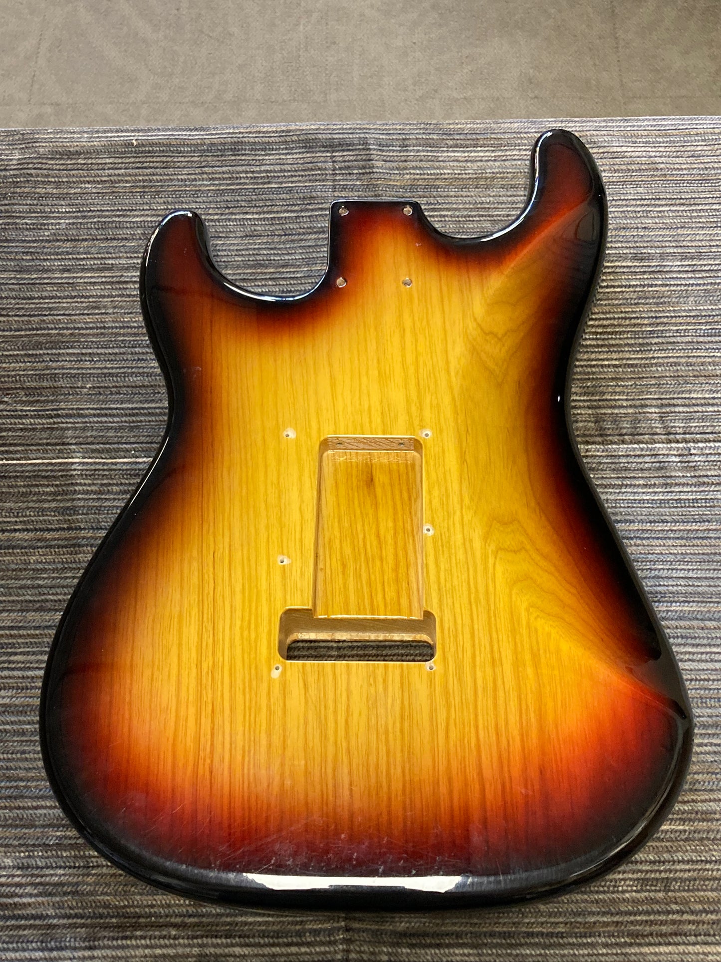 Warmoth Swamp Ash Sunburst Stratocaster Body (Used)
