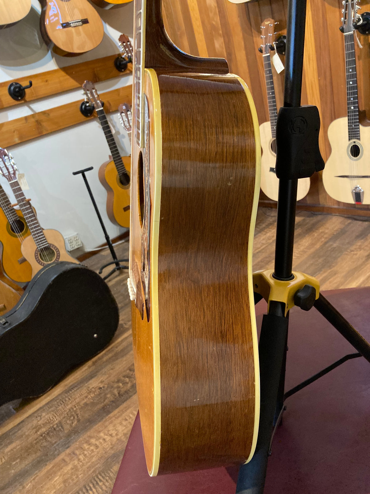 Gibson Country Western (1959)