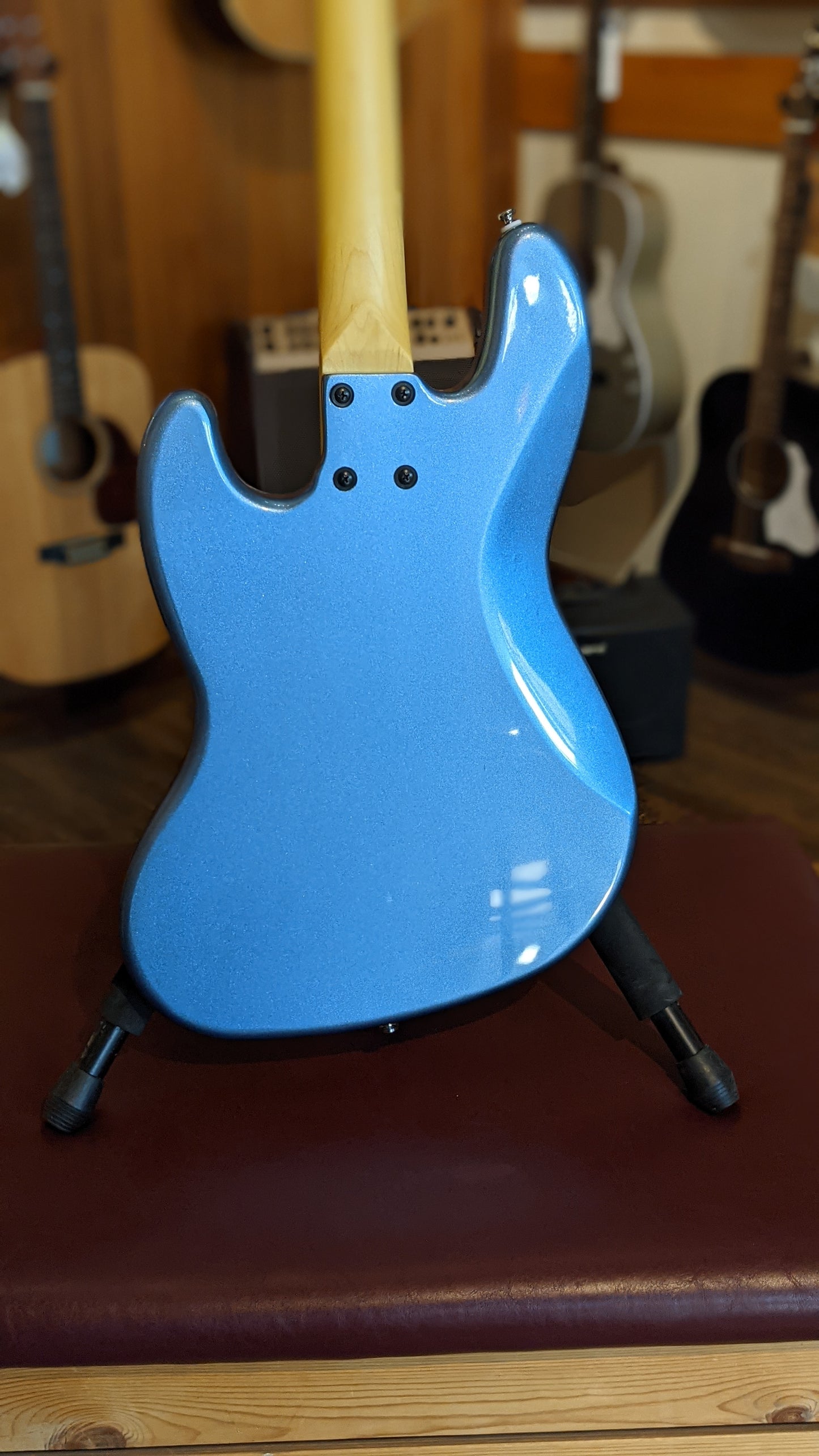 G&L Tribute JB - Lake Placid Blue