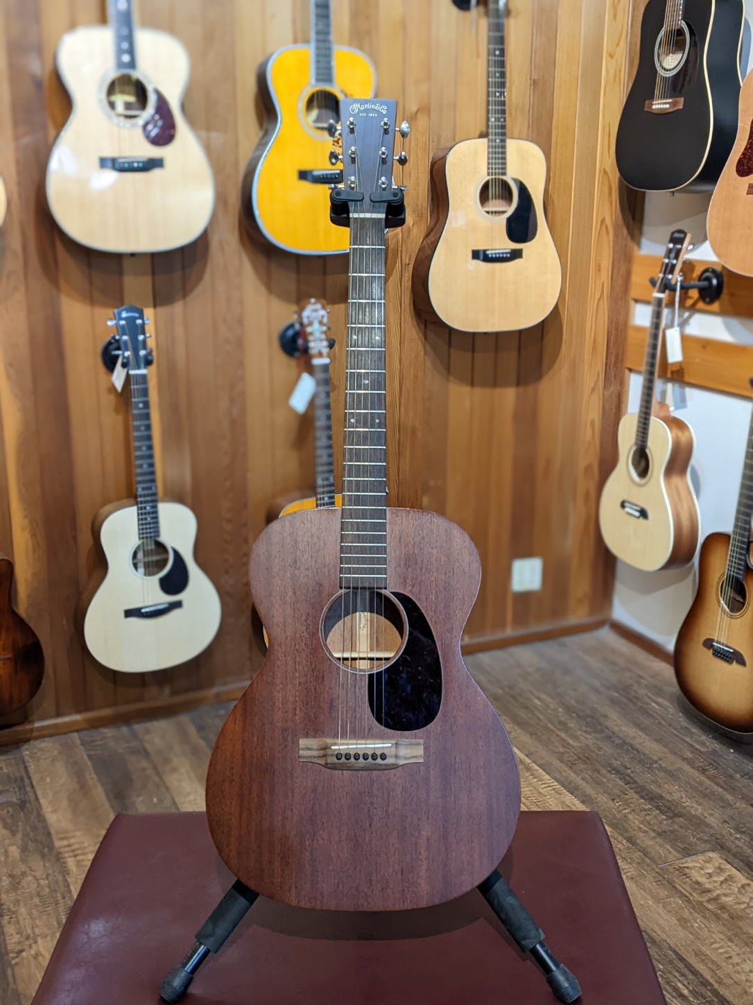 Martin 000-15M w/ Hard Shell Case (2016)