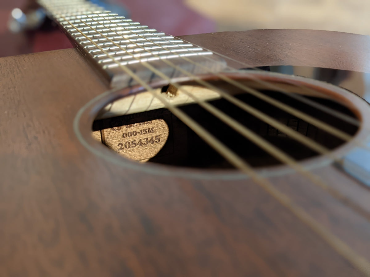 Martin 000-15M w/ Hard Shell Case (2016)