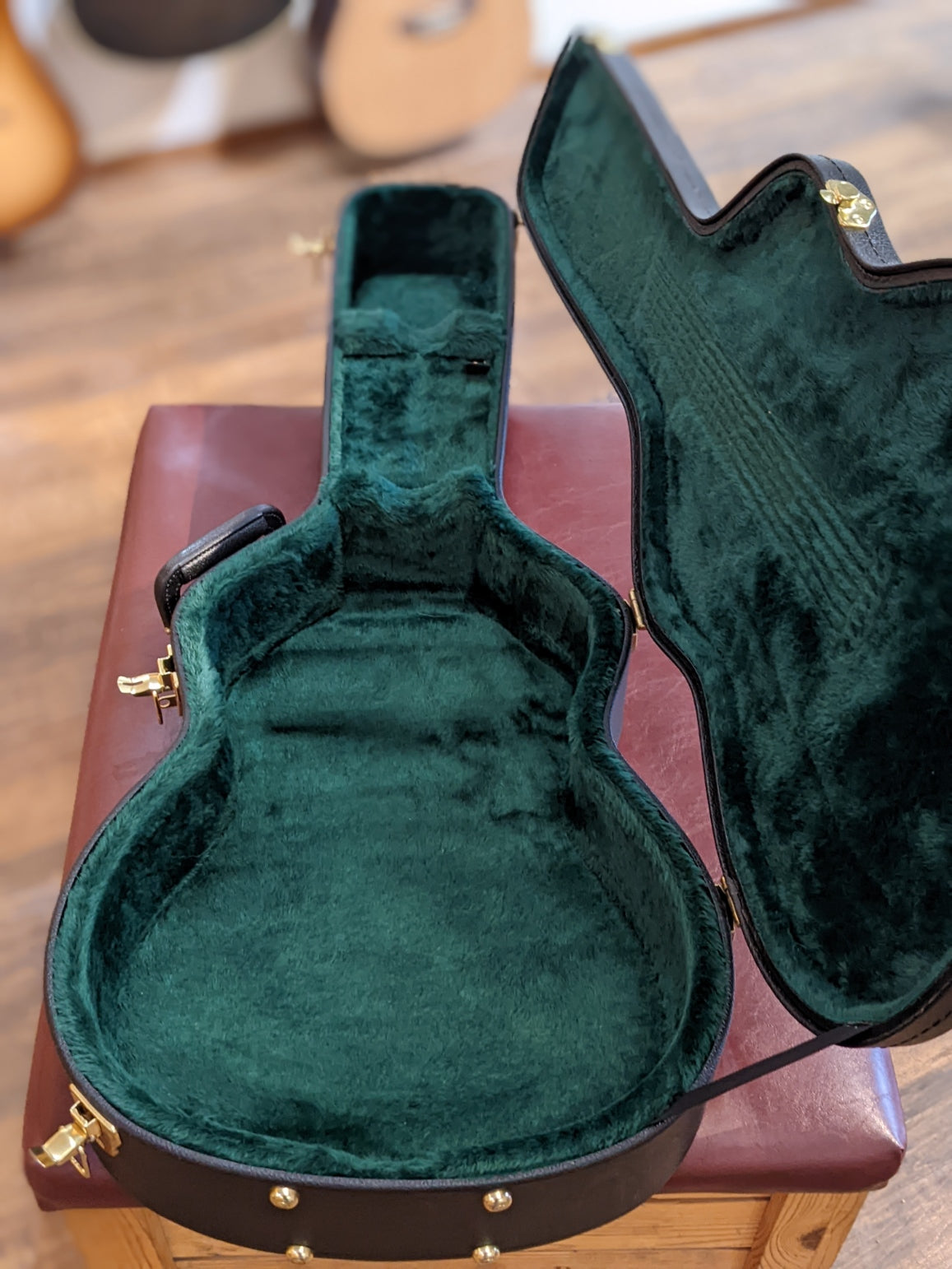 Martin 000-15M w/ Hard Shell Case (2016)