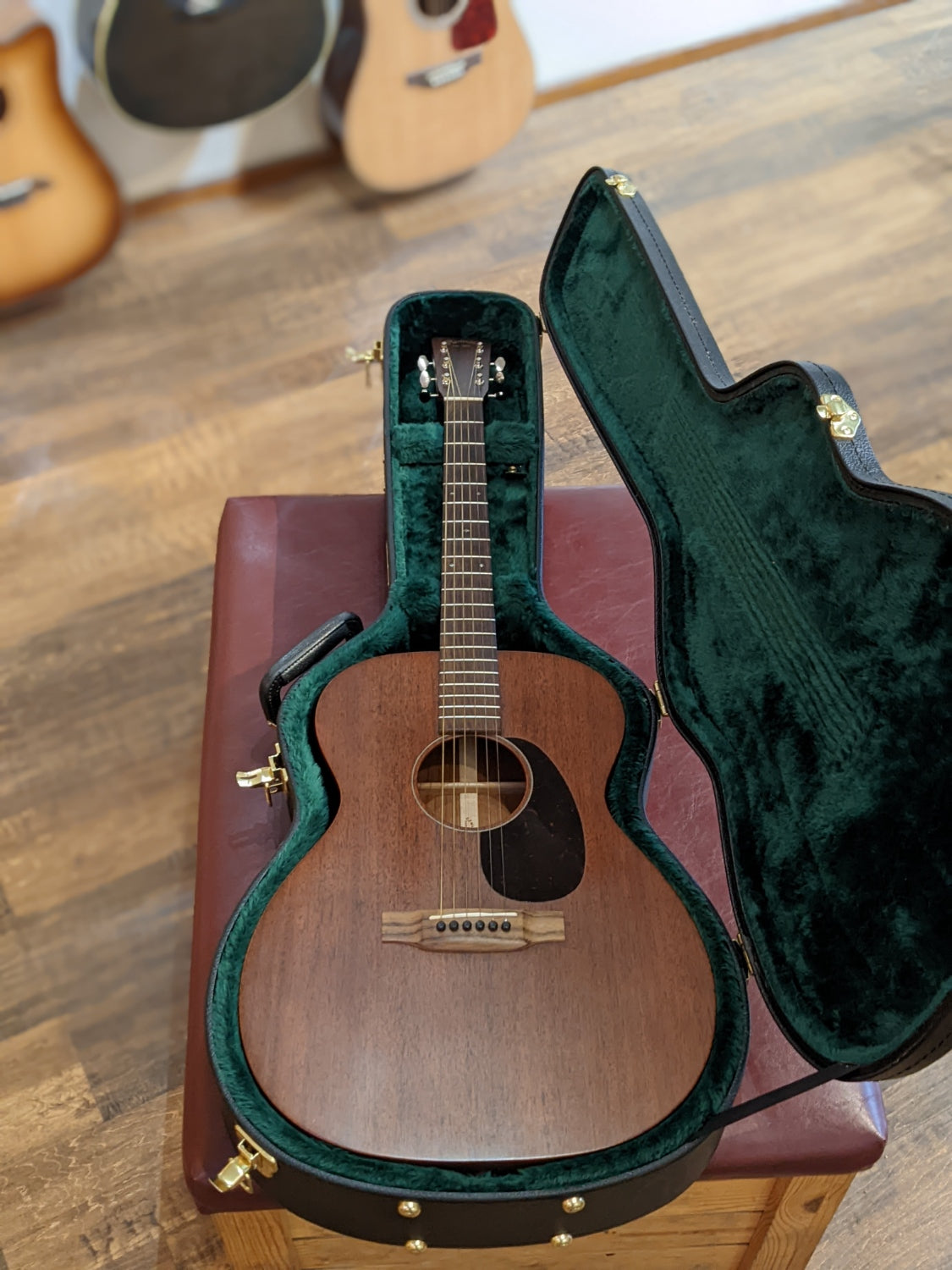 Martin 000-15M w/ Hard Shell Case (2016)