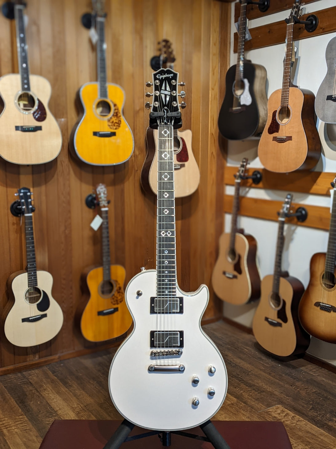 Epiphone Jerry Cantrell Les Paul Custom Prophecy w/Case (Serial #21101534704)