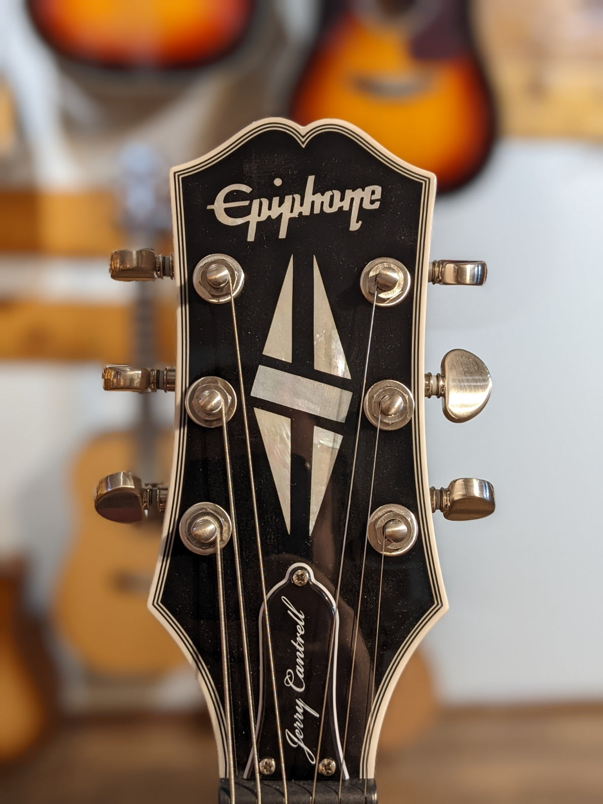 Epiphone Jerry Cantrell Les Paul Custom Prophecy w/Case (Serial #21101534704)