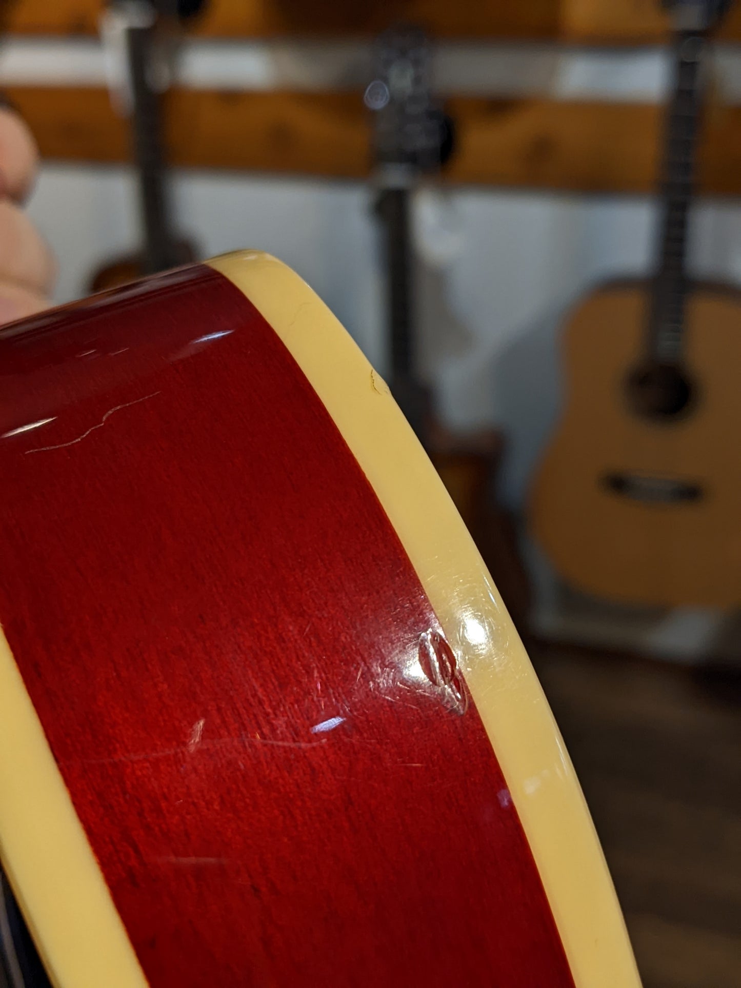 Epiphone Dot Cherry Red w/Hard Shell Case (2005)
