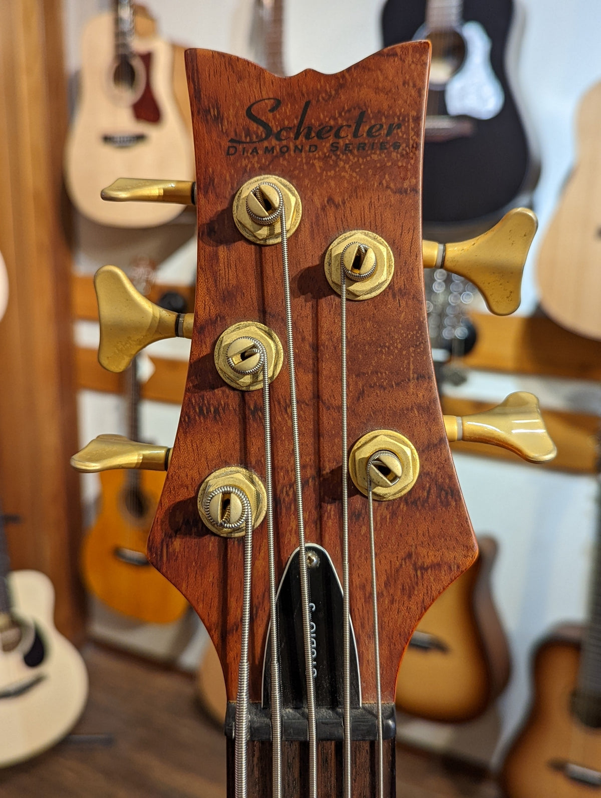 Schecter Stiletto Studio 5 Honey Satin w/Gig Bag (Used)