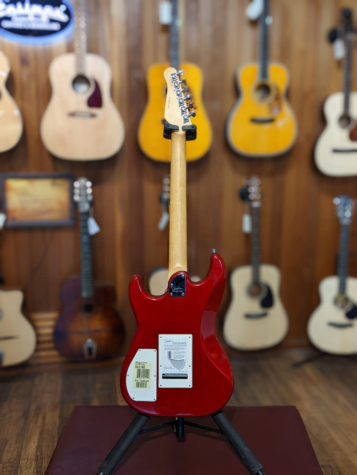 Godin Session LTD Desert Red HG MN w/ Gig Bag (Used)