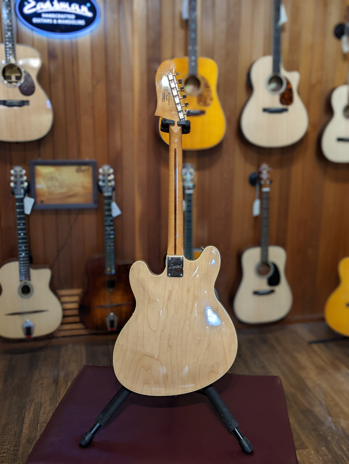 Squier Classic Vibe Starcaster® - Natural w/Gig Bag (2020)