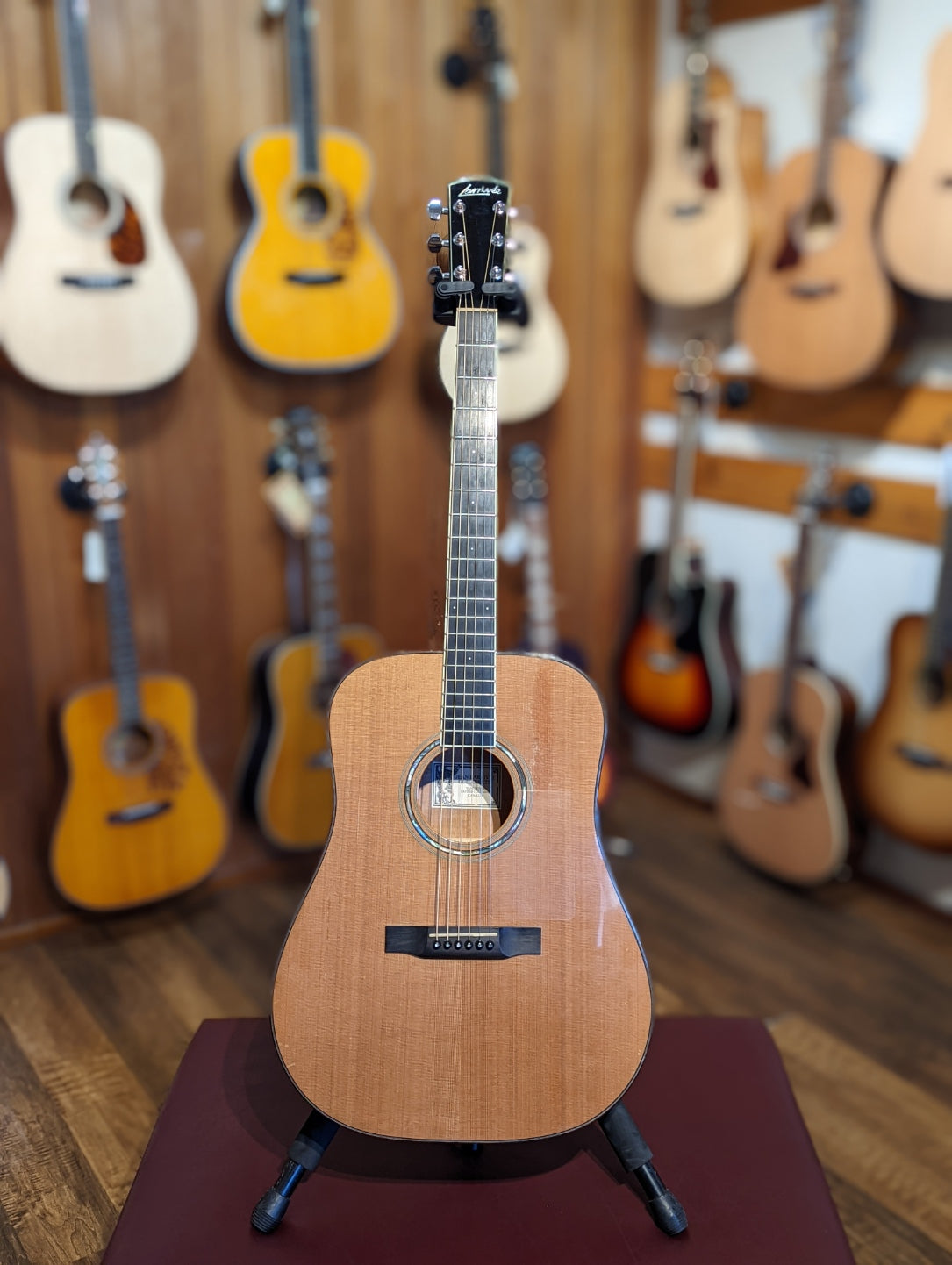 Larrivée Guitars D-09 Koa Acoustic Guitar w/Case (1997)