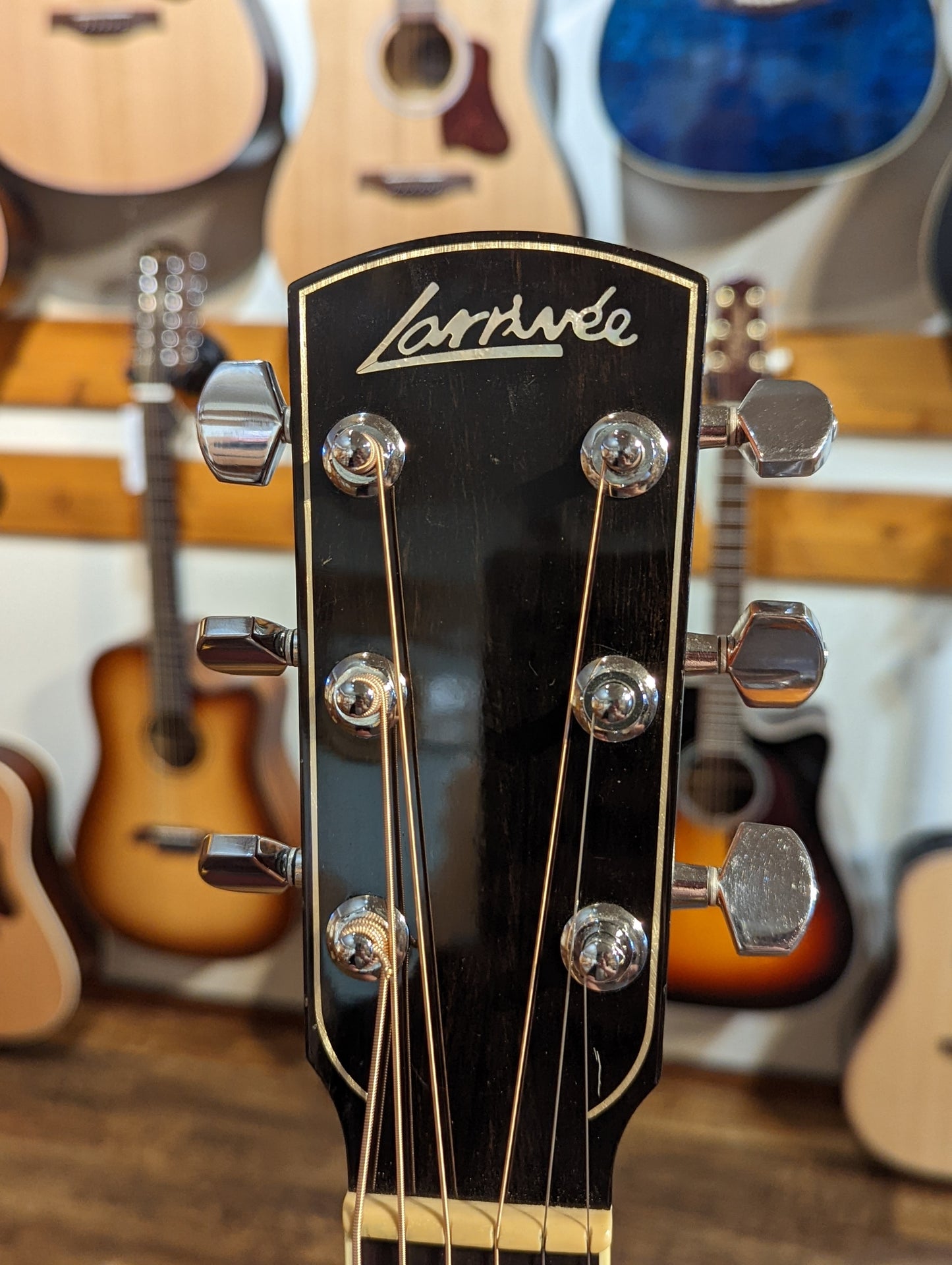 Larrivée Guitars D-09 Koa Acoustic Guitar w/Case (1997)