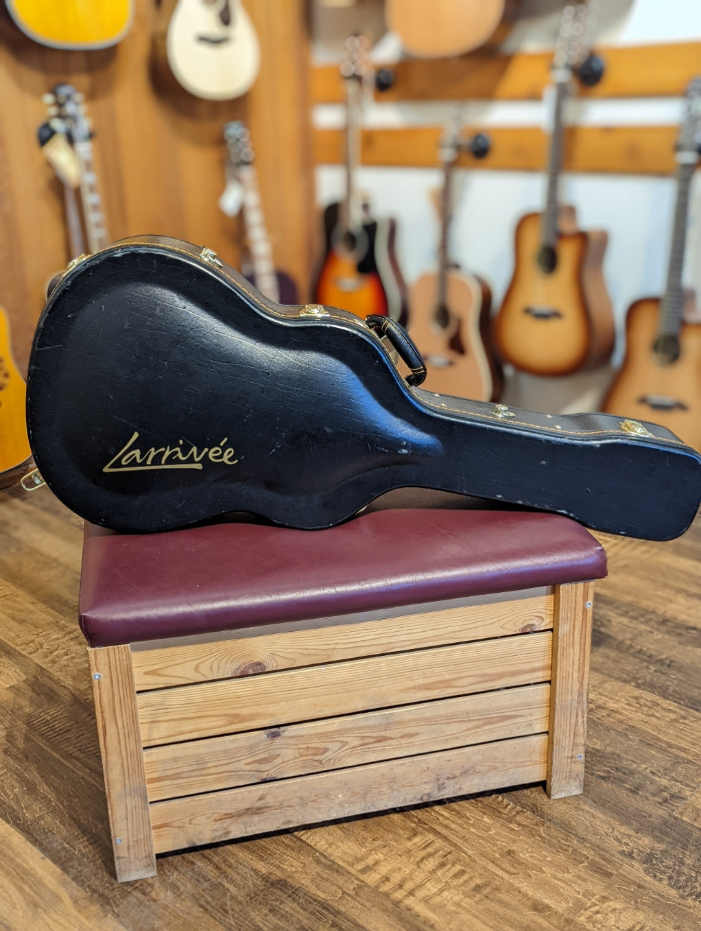 Larrivée Guitars L-05 Mahogany w/Case (2006)