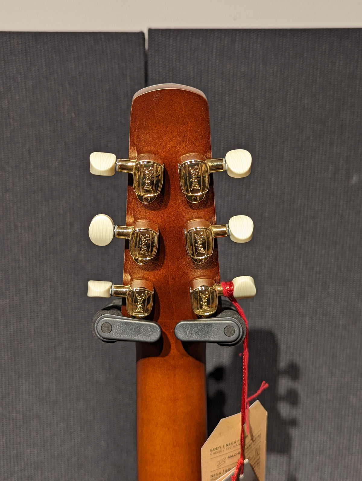 Seagull Performer CW CH Burnt Umber Preysys II w/ Gig Bag SF