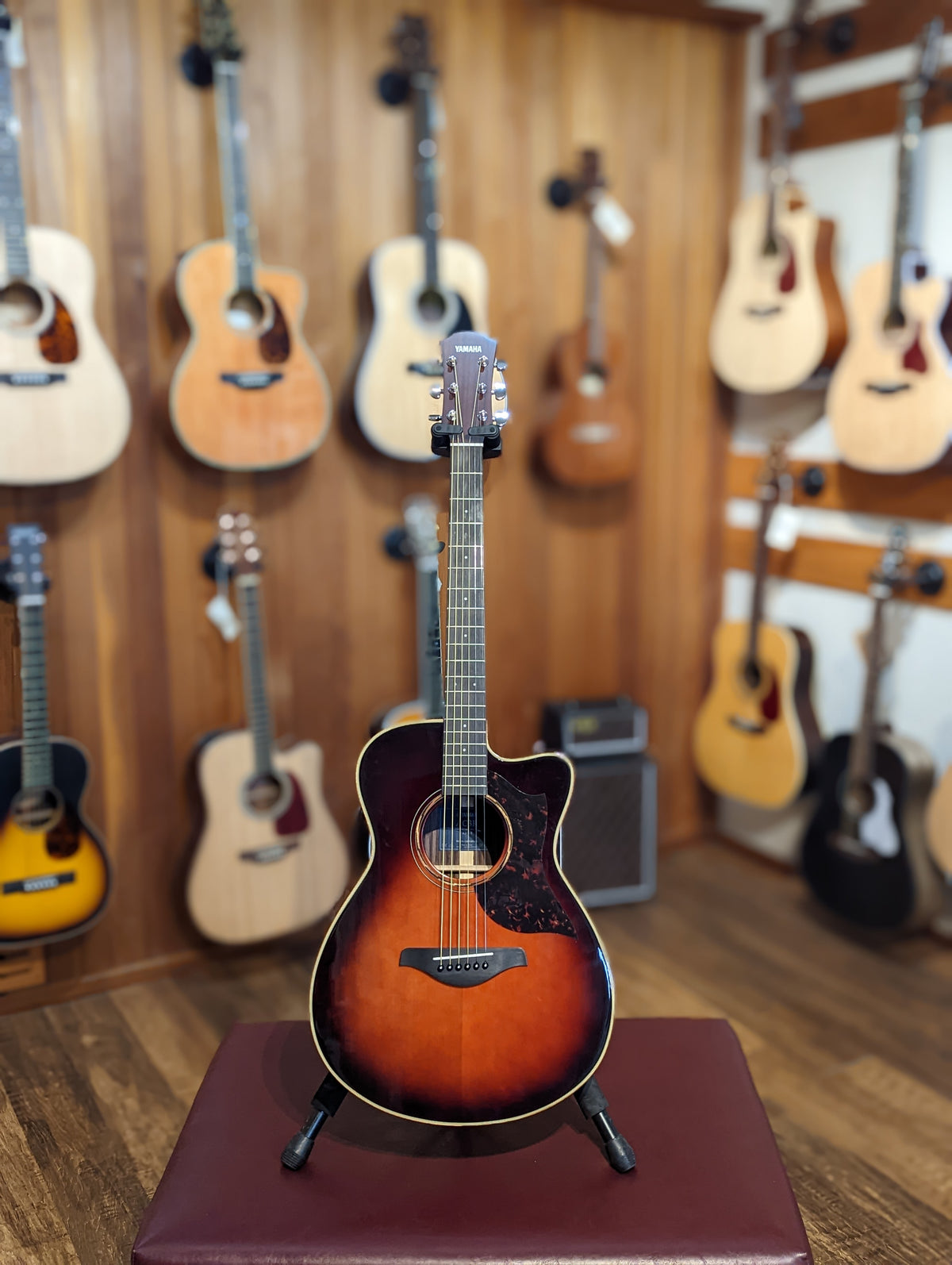 Yamaha AC3R All-Solid Wood Concert Acoustic/Electric Guitar w/Case (Used)