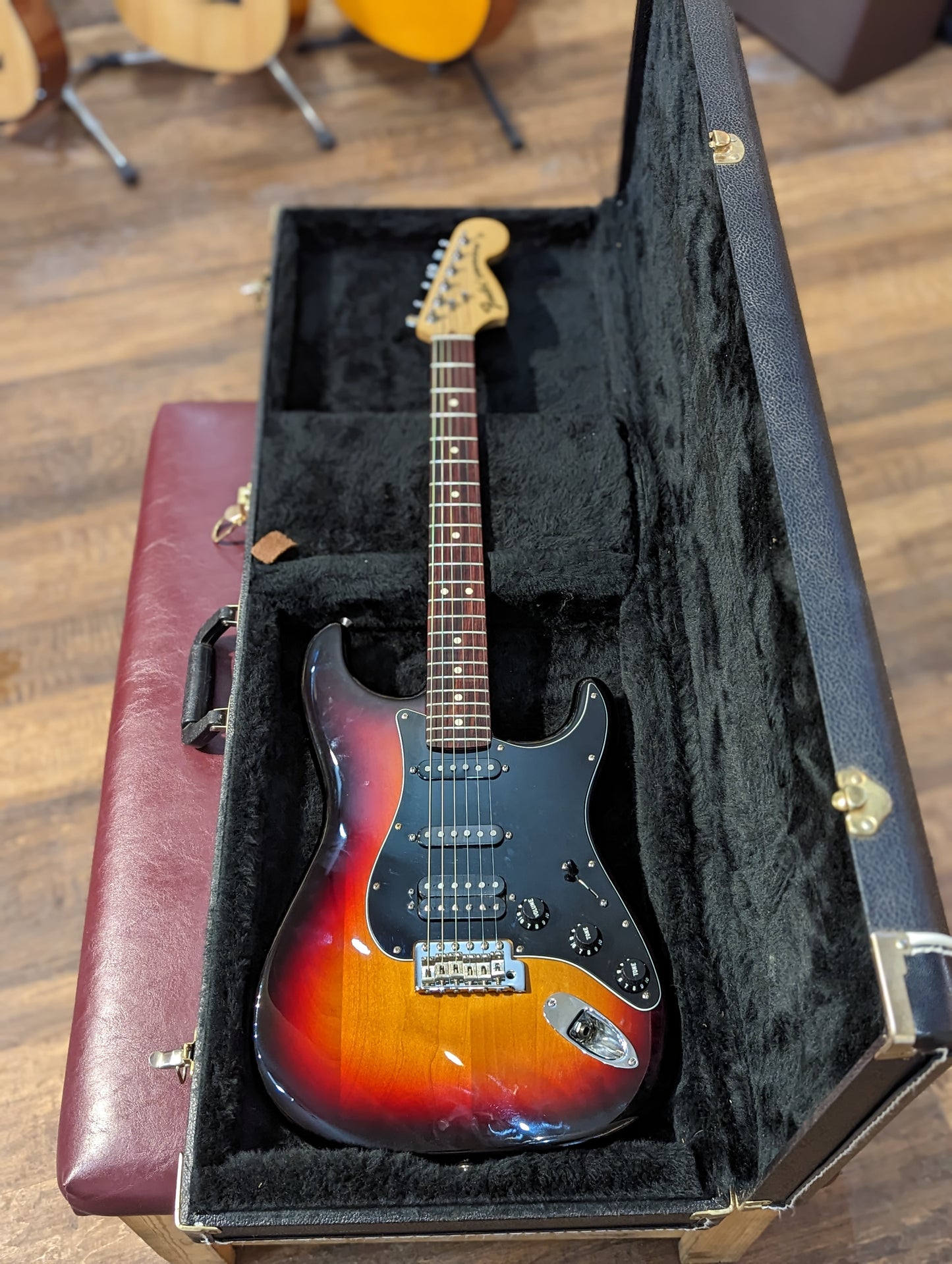 Fender American Special Strat HSS 3 Tone Sunburst (2011)