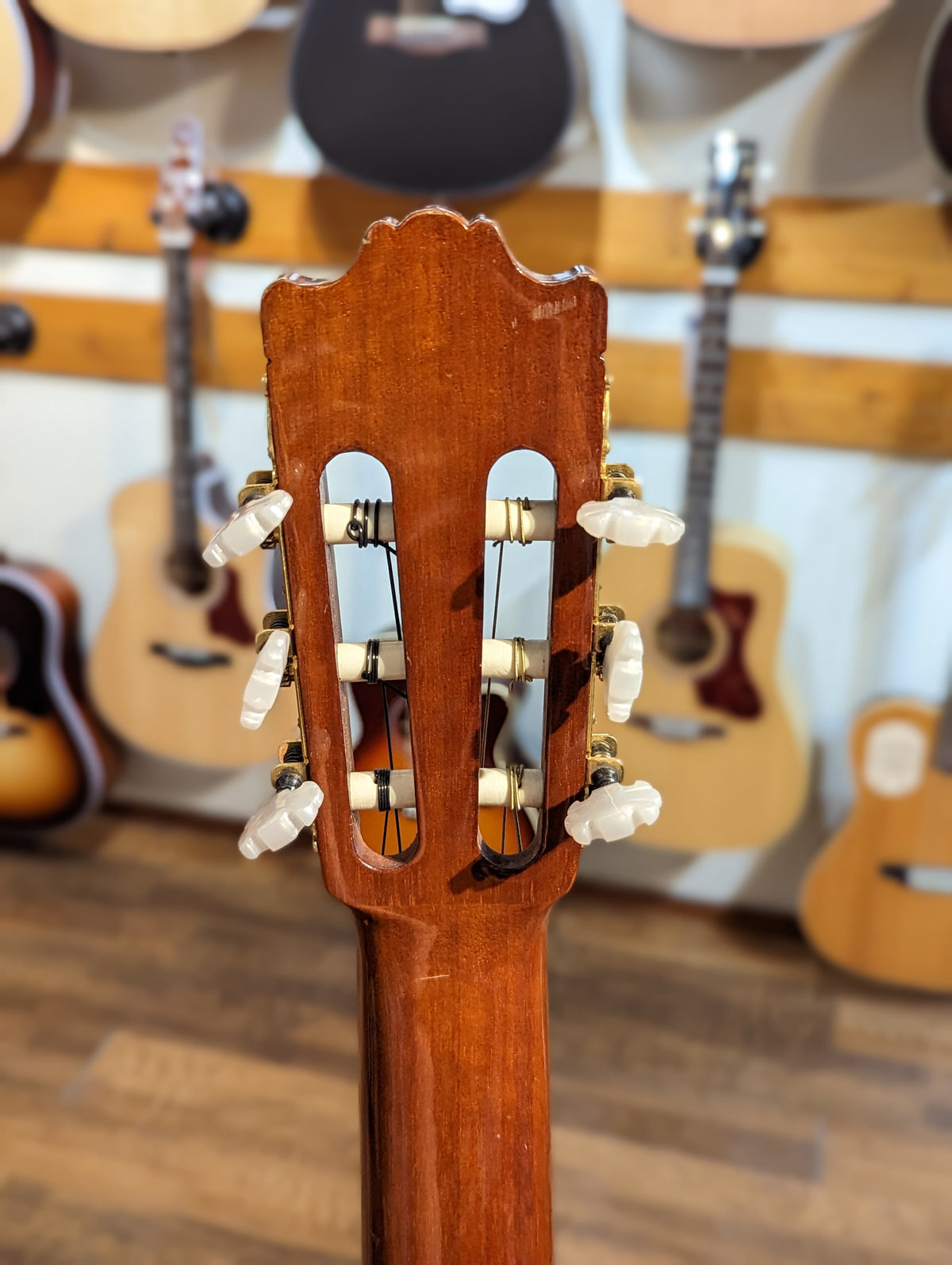 Yamaha G-250S Classical Guitar w/Case (Used)
