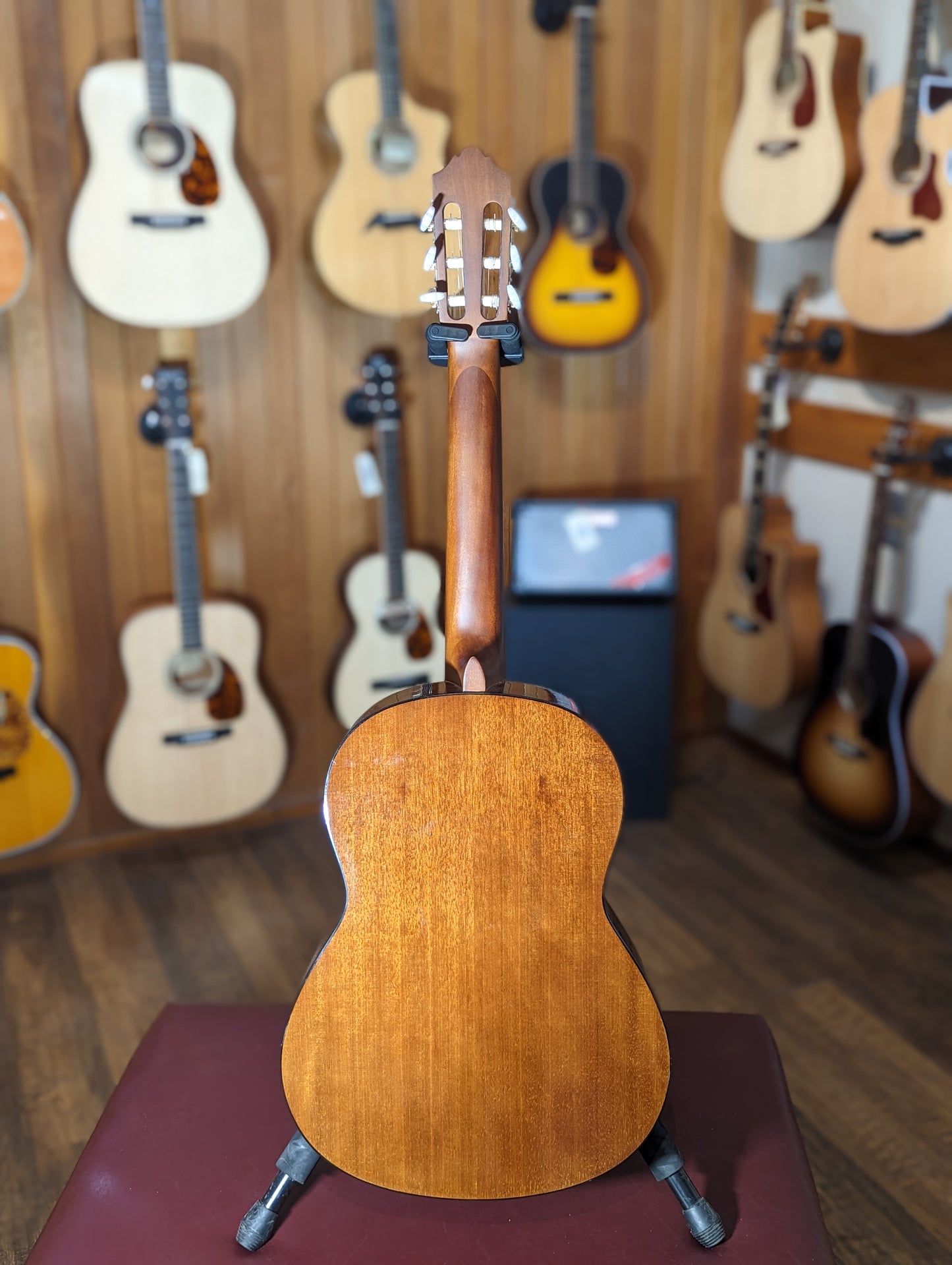 Yamaha CG102 Classical Guitar (Used)